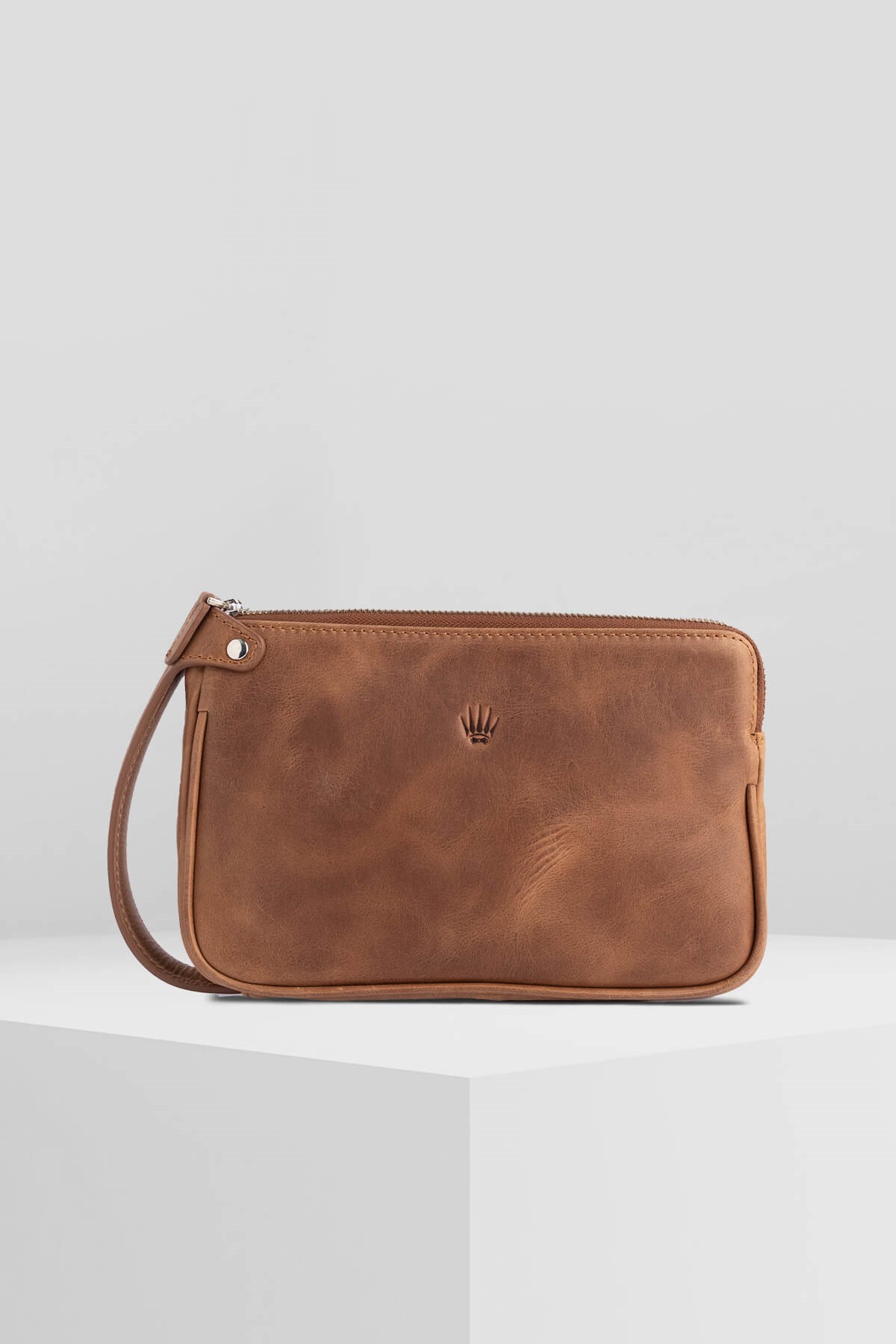 DOUBLE CRAZY TAN LEATHER PURSEHANDBAGWATCHOFROYALDBLEELCNTSCRZTABADOUBLE CRAZY TAN LEATHER PURSE