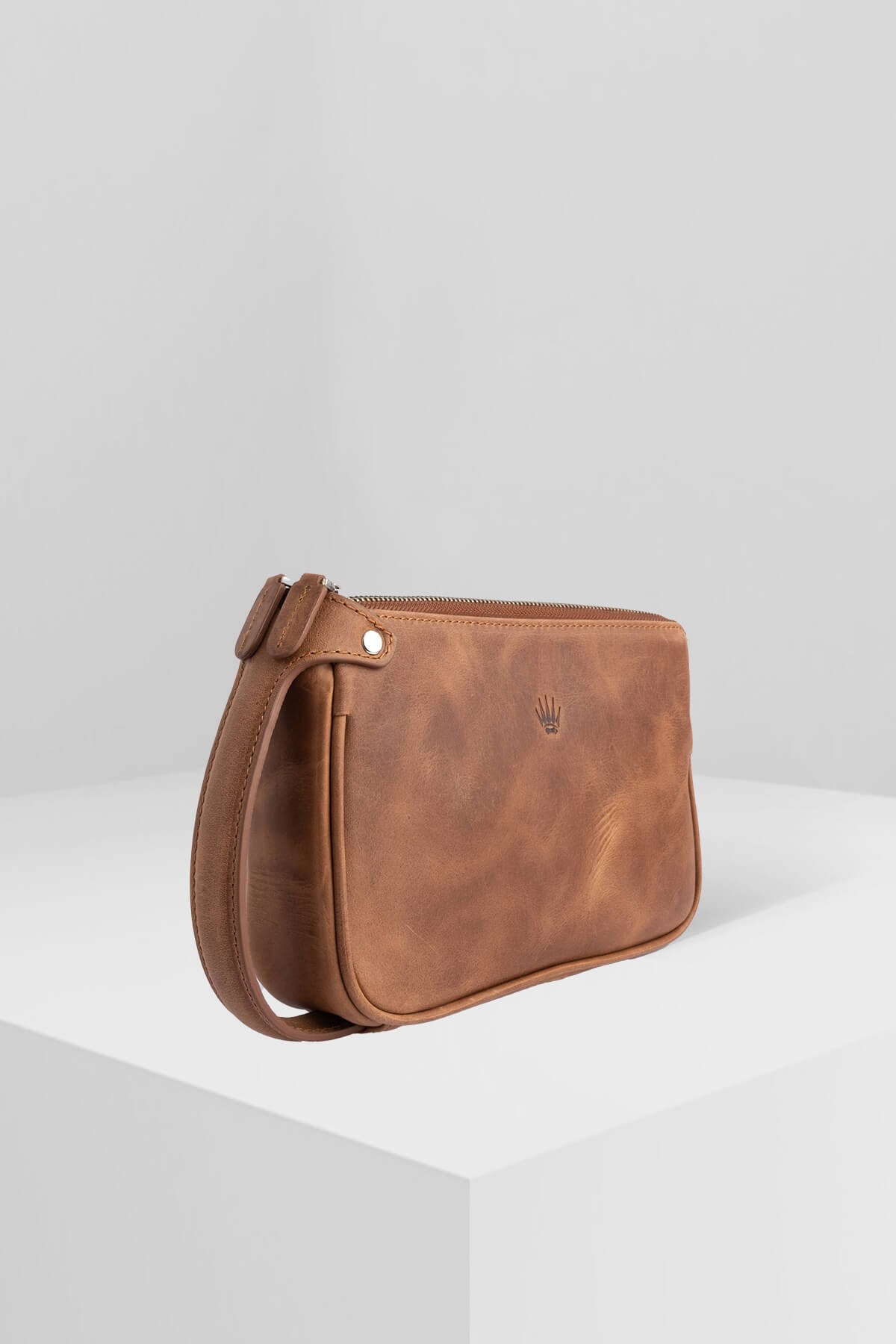 DOUBLE CRAZY TAN LEATHER PURSEHANDBAGWATCHOFROYALDBLEELCNTSCRZTABADOUBLE CRAZY TAN LEATHER PURSE