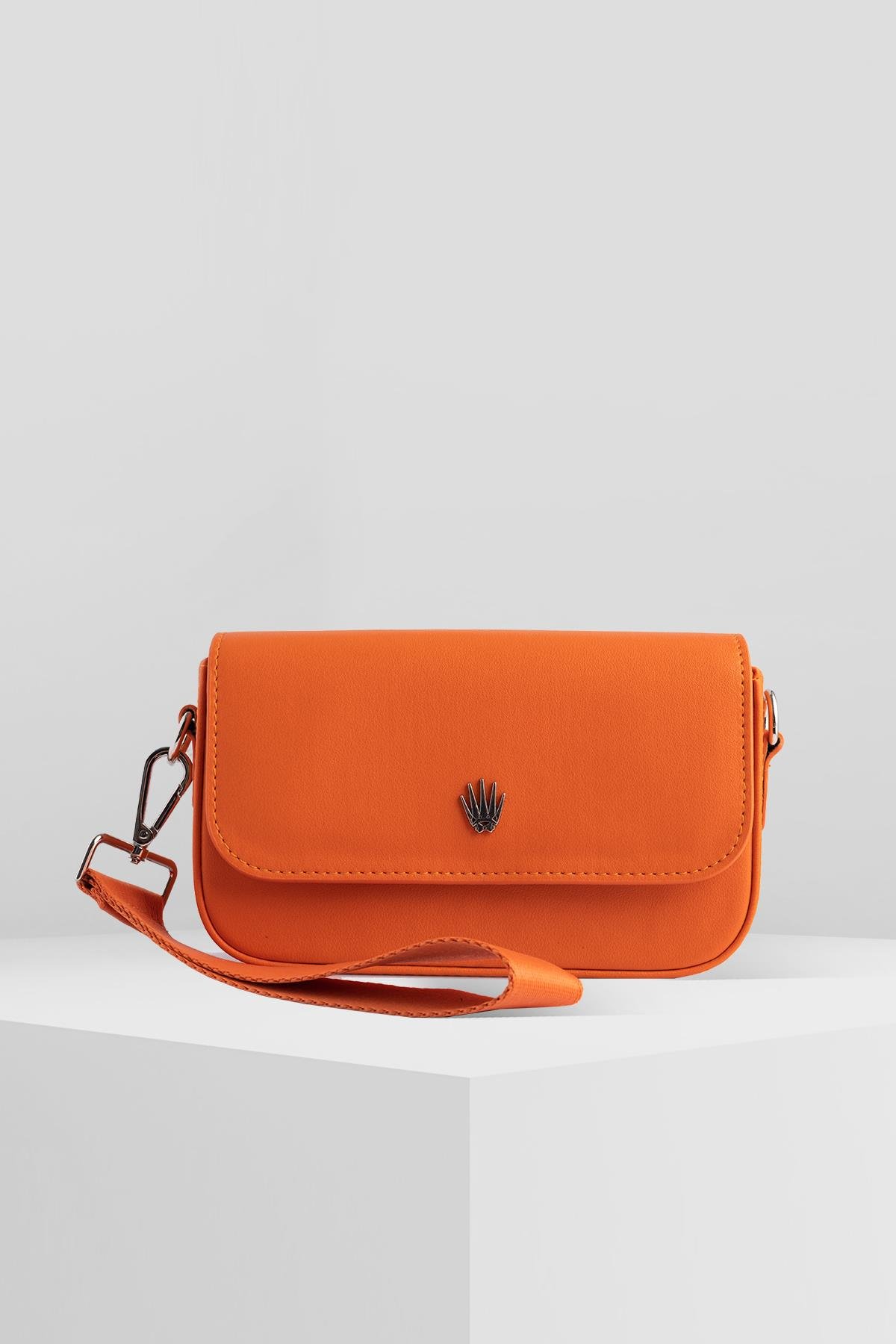 FLAP TURUNCU UNISEX EL ÇANTASIHANDBAGWATCHOFROYALFLAPFLAP TURUNCU UNISEX EL ÇANTASI