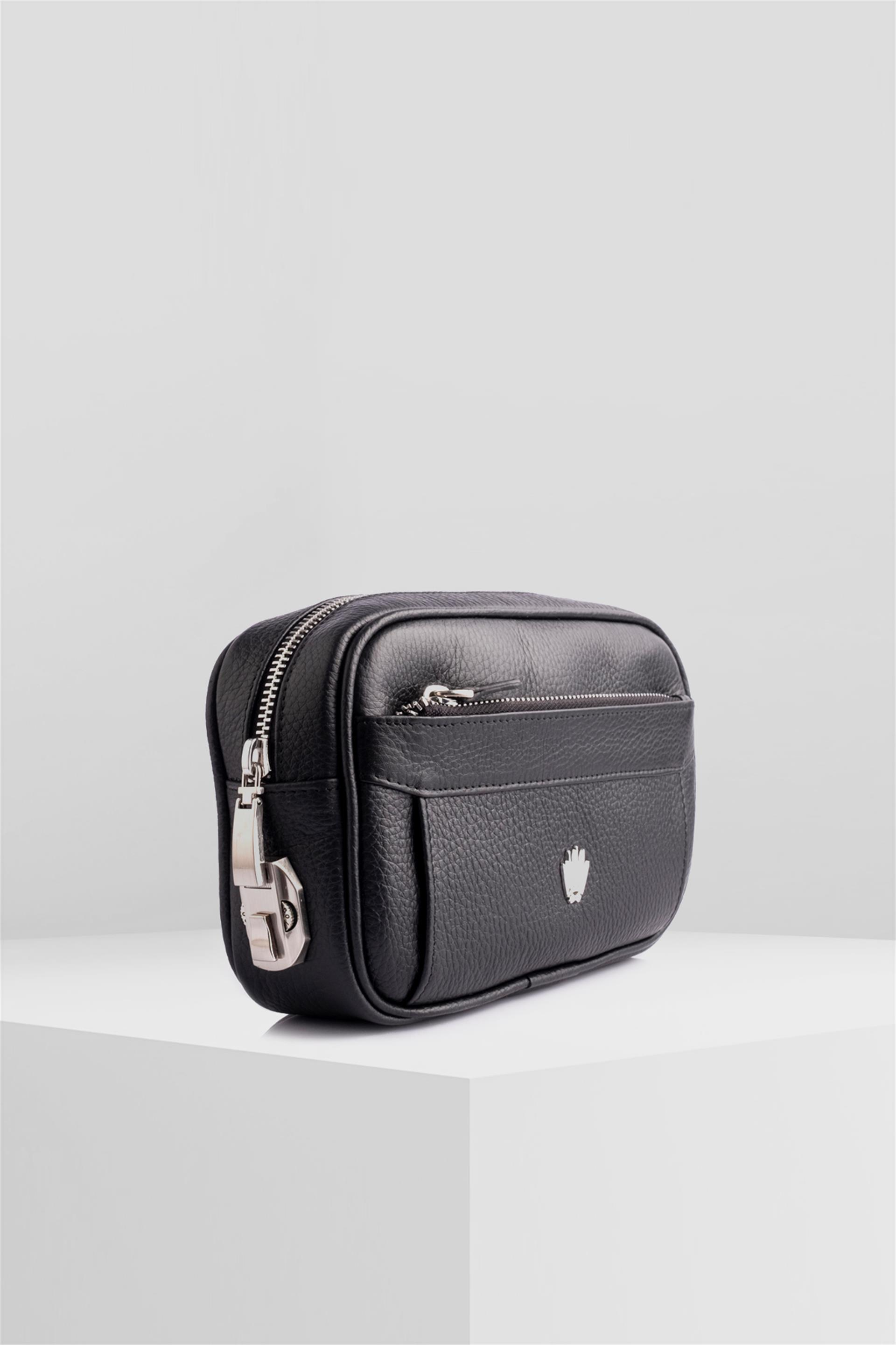 FOREST BLACK ENCRYPTED LEATHER PURSEHANDBAGWATCHOFROYALFRSTBLCKFOREST BLACK ENCRYPTED LEATHER PURSE