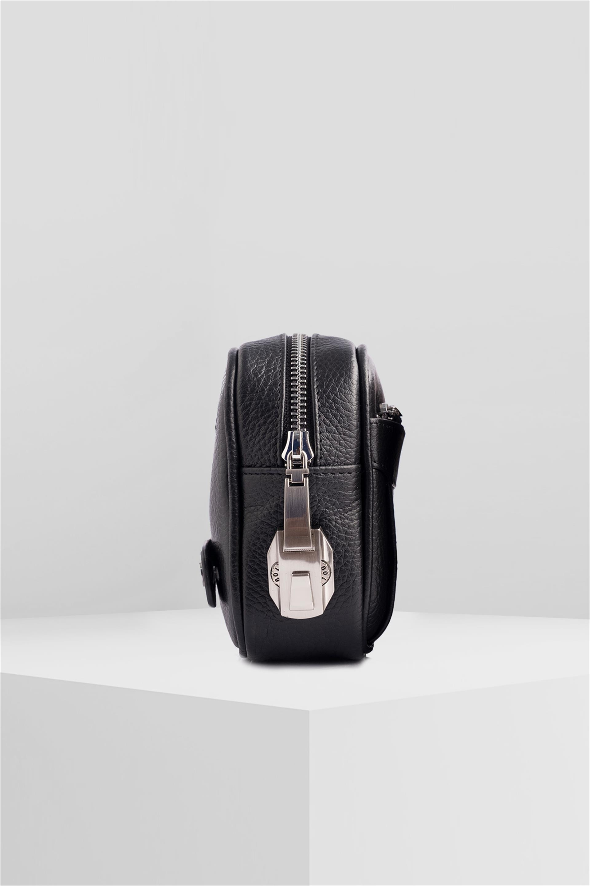 FOREST BLACK ENCRYPTED LEATHER PURSEHANDBAGWATCHOFROYALFRSTBLCKFOREST BLACK ENCRYPTED LEATHER PURSE