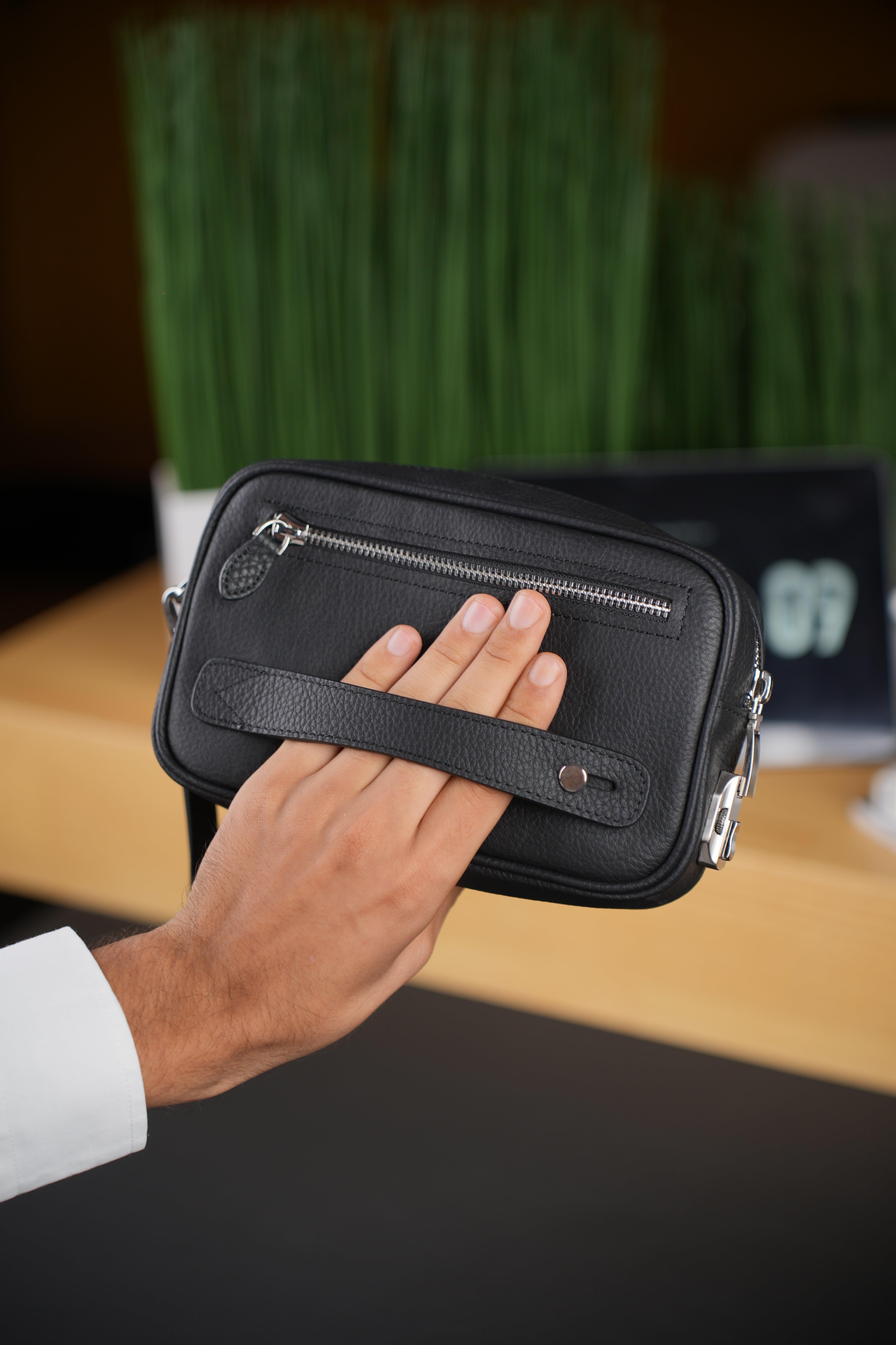 FOREST BLACK ŞİFRHANDİ GENUINE LEATHER HAND BAGHand BagWATCHOFROYALFRSTBLCKFOREST BLACK ŞİFRHANDİ GENUINE LEATHER HAND BAG