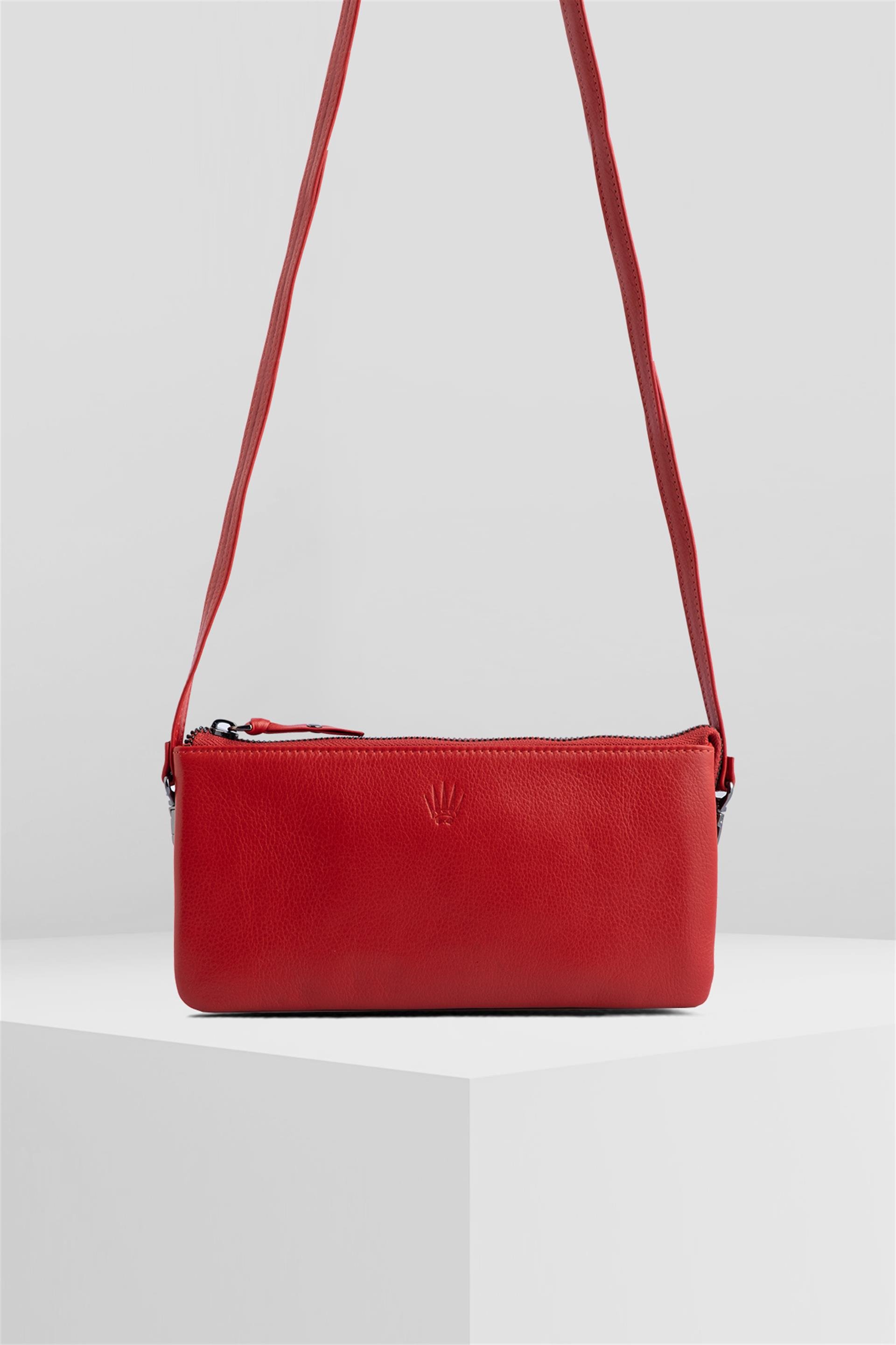 OXFORD RED PURSEHANDBAGWATCHOFROYALOXFORDREDOXFORD RED PURSE