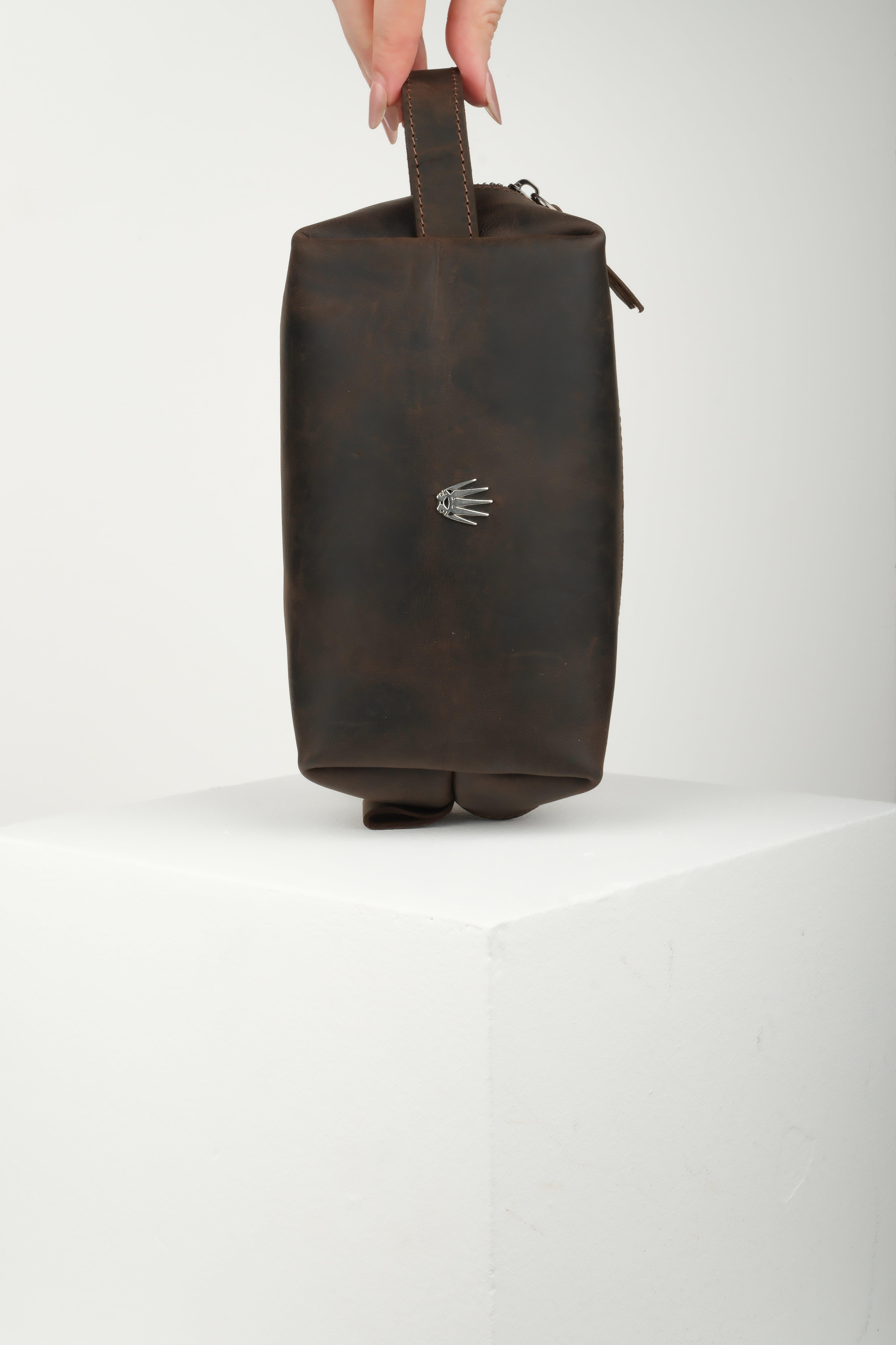 VEREV CRAZY BROWN GENUINE LEATHER HAND BAGHand BagWATCHOFROYALVRVBRWNVEREV CRAZY BROWN GENUINE LEATHER HAND BAG