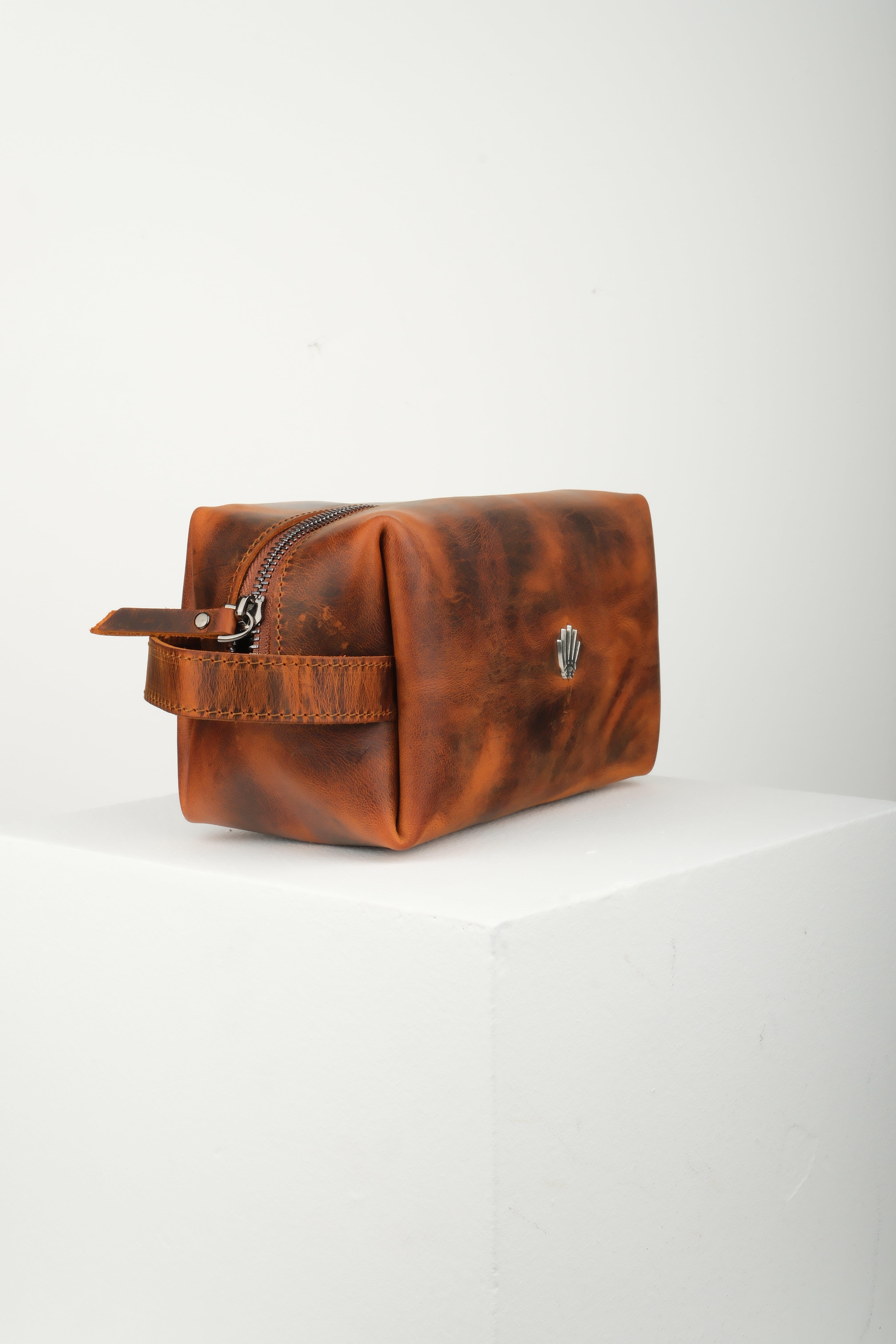 VEREV CRAZY TABA HAKİKİ DERİ EL ÇANTASIEl ÇantasıWATCHOFROYALVRVTBVEREV CRAZY TABA HAKİKİ DERİ EL ÇANTASI