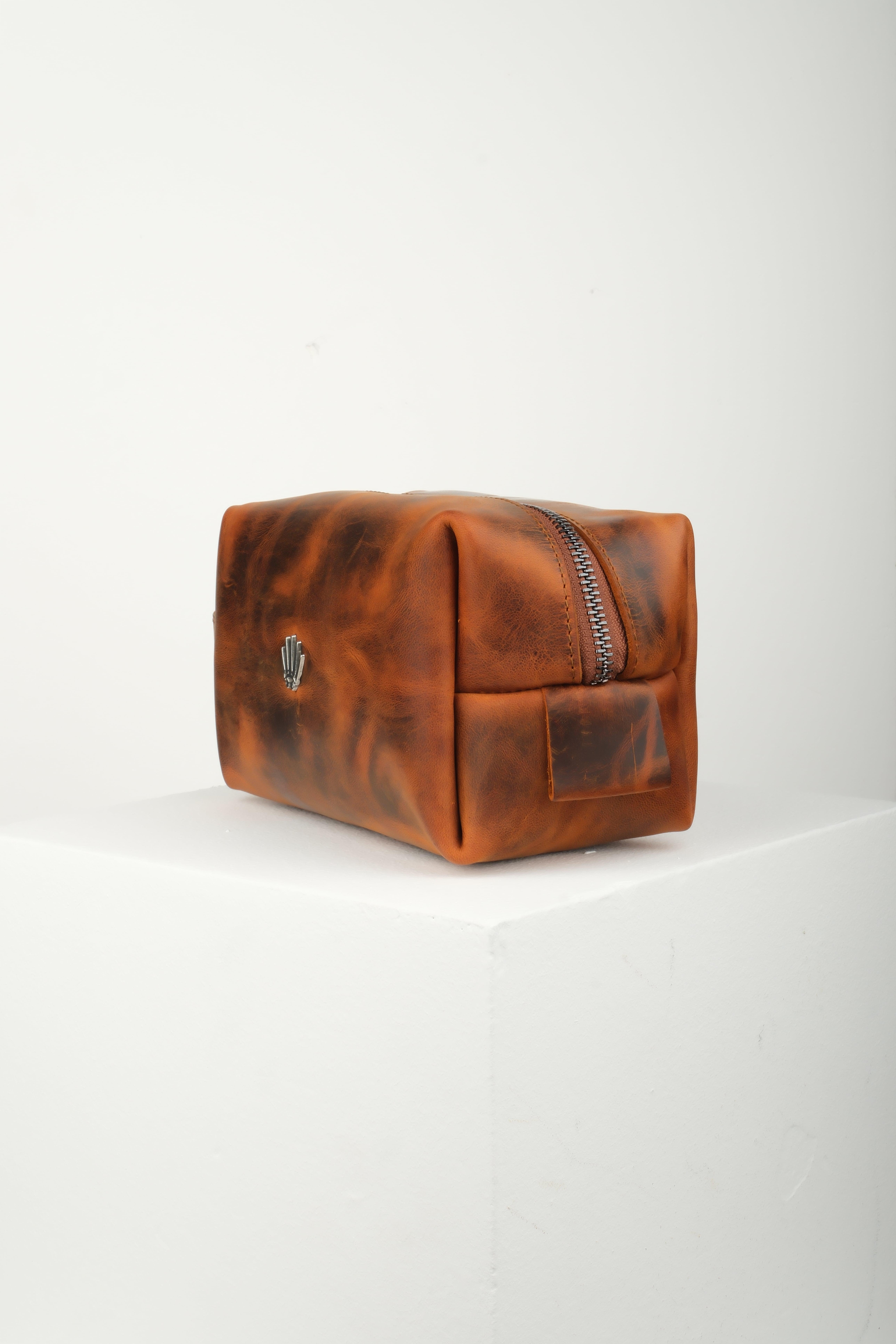 VEREV CRAZY TABA HAKİKİ DERİ EL ÇANTASIEl ÇantasıWATCHOFROYALVRVTBVEREV CRAZY TABA HAKİKİ DERİ EL ÇANTASI