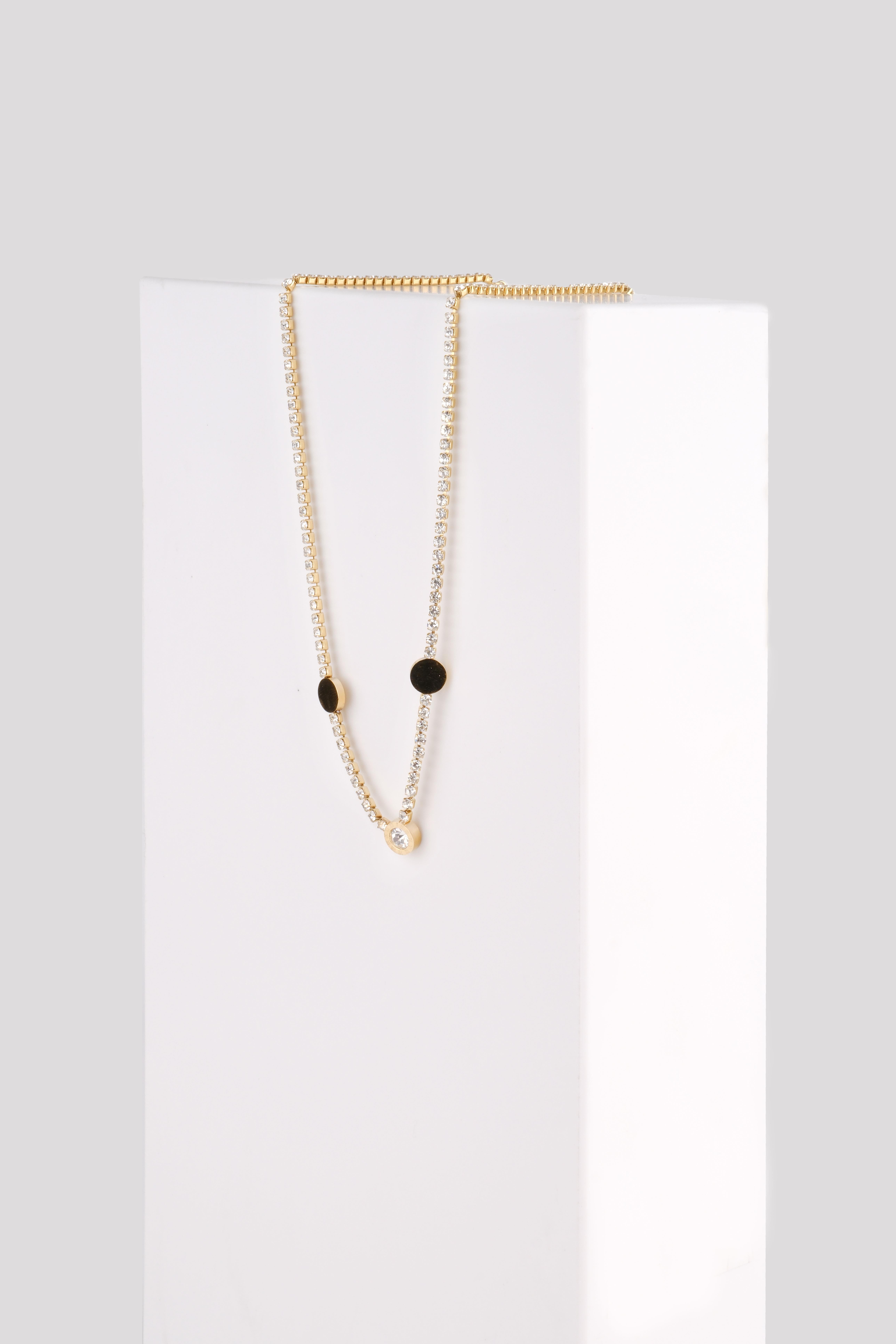 DIANA GOLD  STEEL NECKLACE GİYİMWATCHOFROYALDIANADIANA GOLD  STEEL NECKLACE 