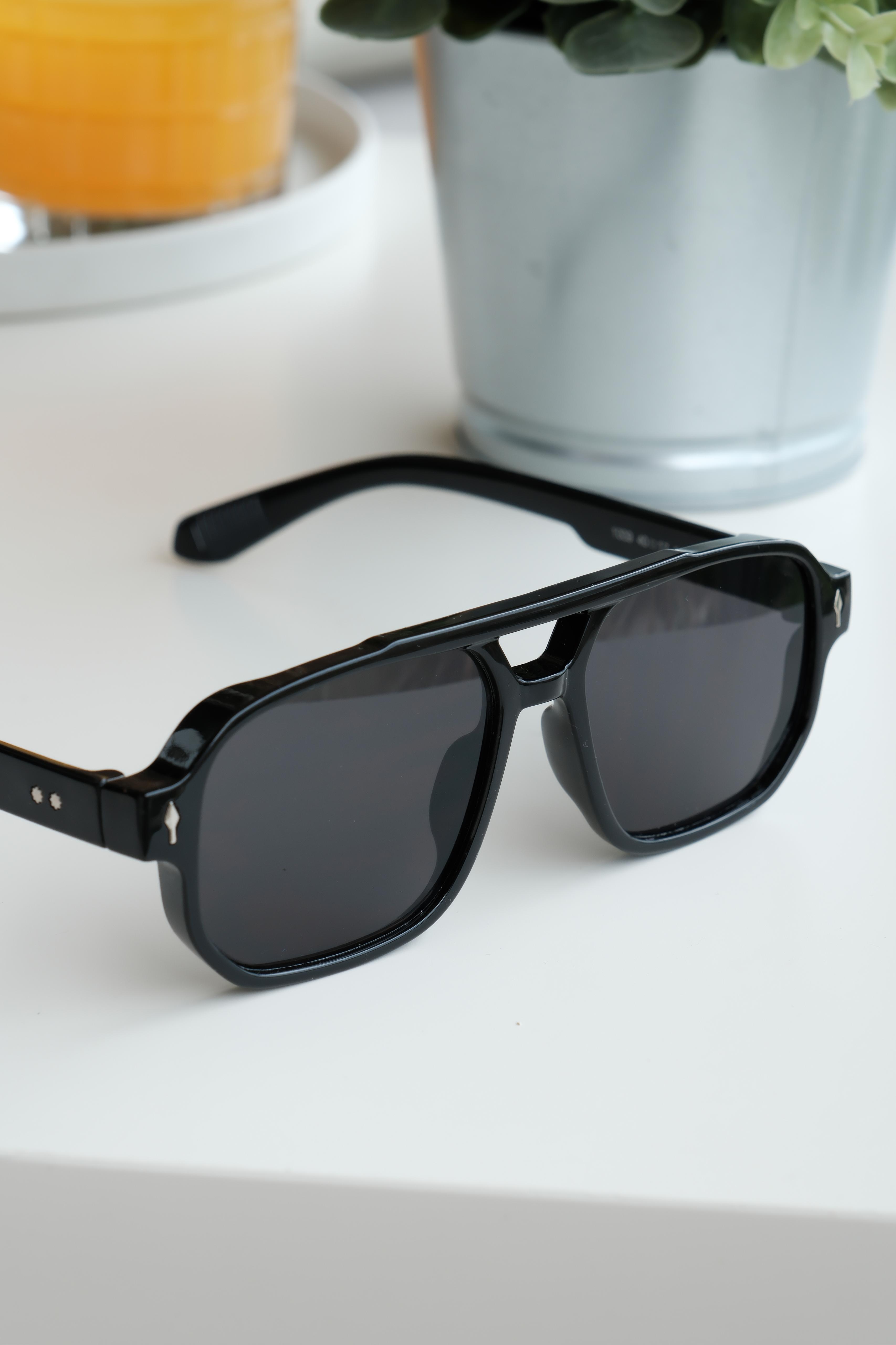 Royal Eyewear Re1009 Siyah Güneş Gözlüğü Gözlük KonseptWATCHOFROYALre1009Royal Eyewear Re1009 Siyah Güneş Gözlüğü 