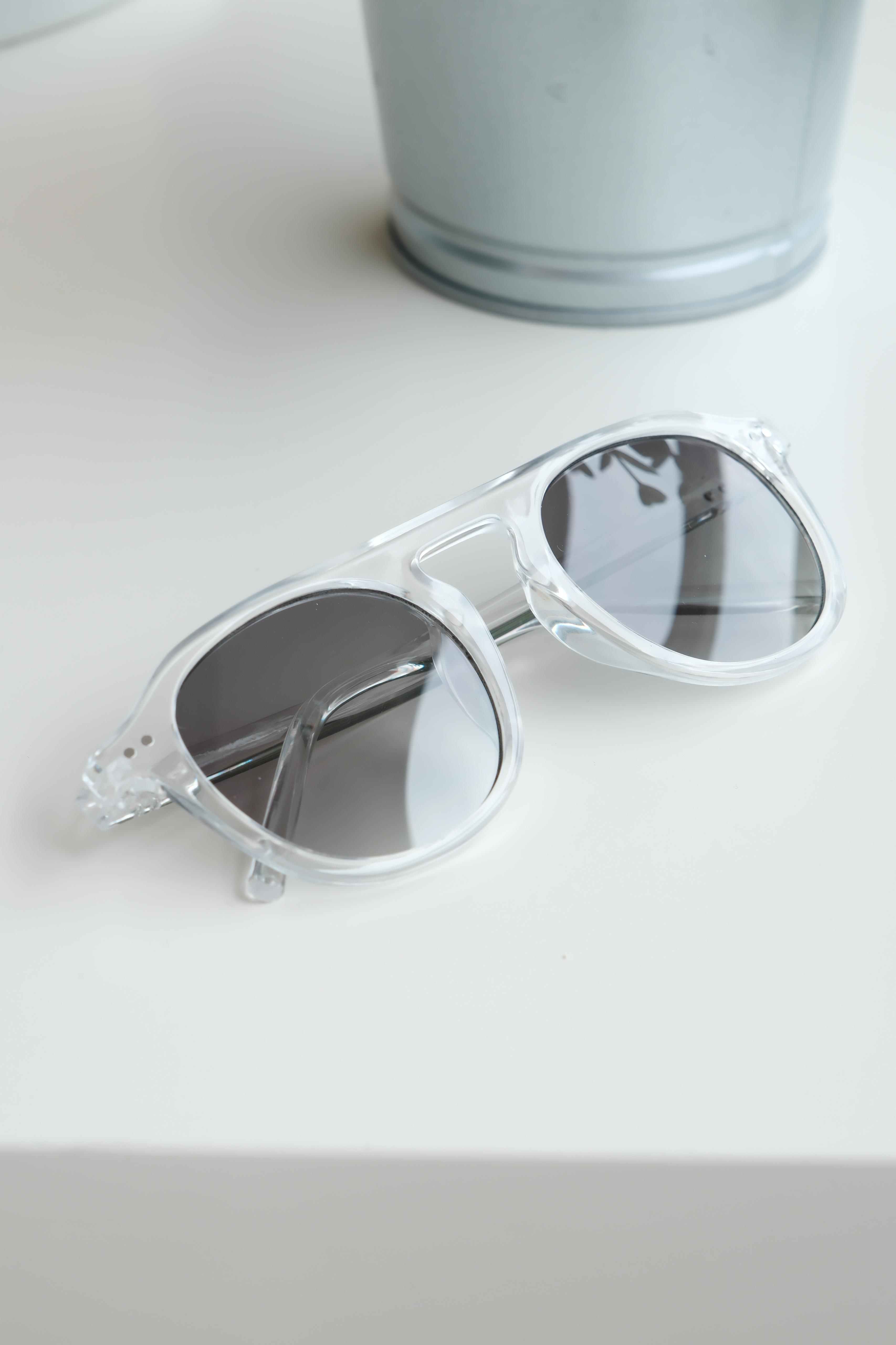 Royal Eyewear Re1107 Transparan Yeşil Güneş Gözlüğü Gözlük KonseptWATCHOFROYALre1107Royal Eyewear Re1107 Transparan Yeşil Güneş Gözlüğü 