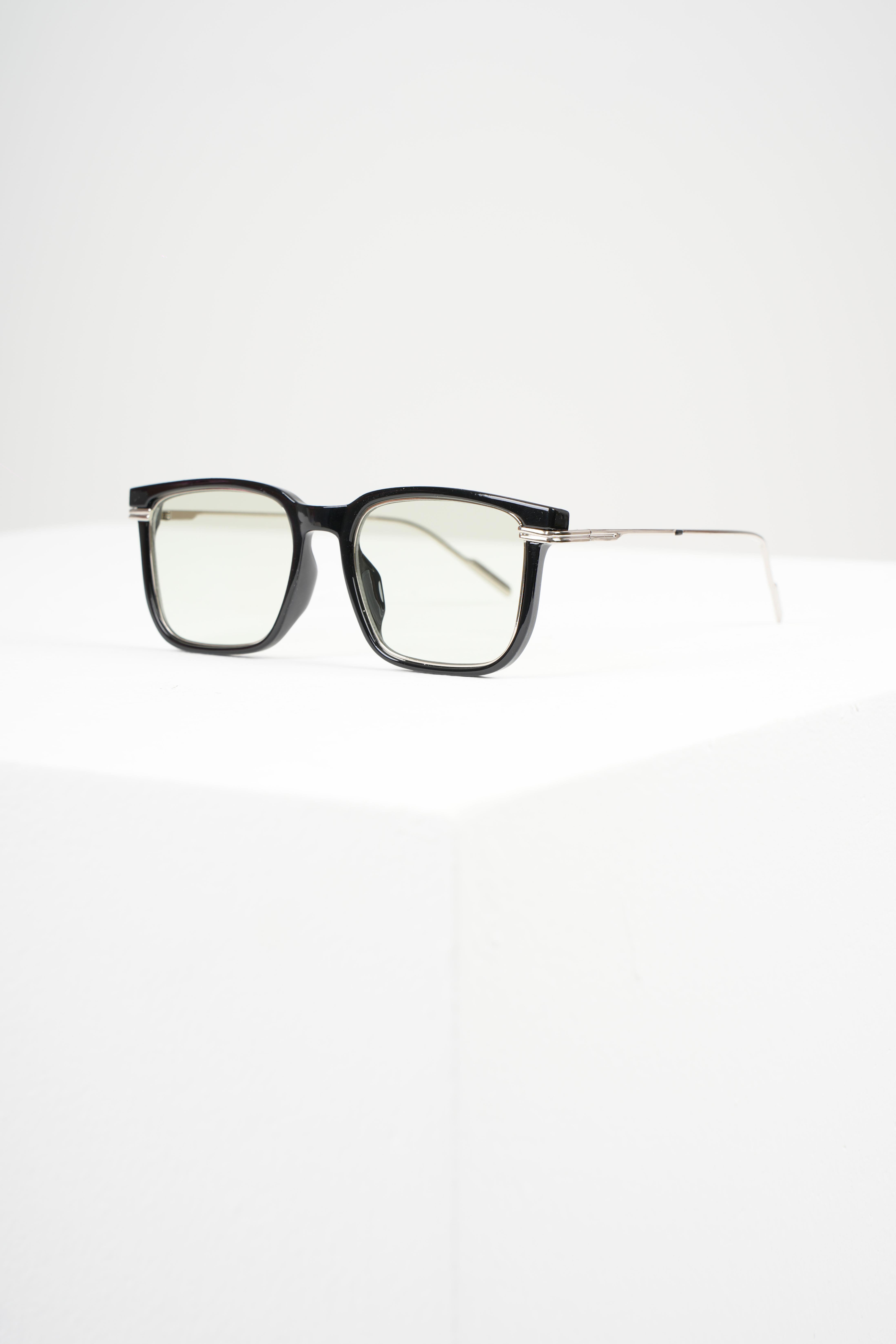 Güneş Gözlüğü Kadın & Erkek UV400 Cam Orjinal CE Belgeli Yeşil RE5544W      EyewearWATCHOFROYALRE5544WGüneş Gözlüğü Kadın & Erkek UV400 Cam Orjinal CE Belgeli Yeşil RE5544W      