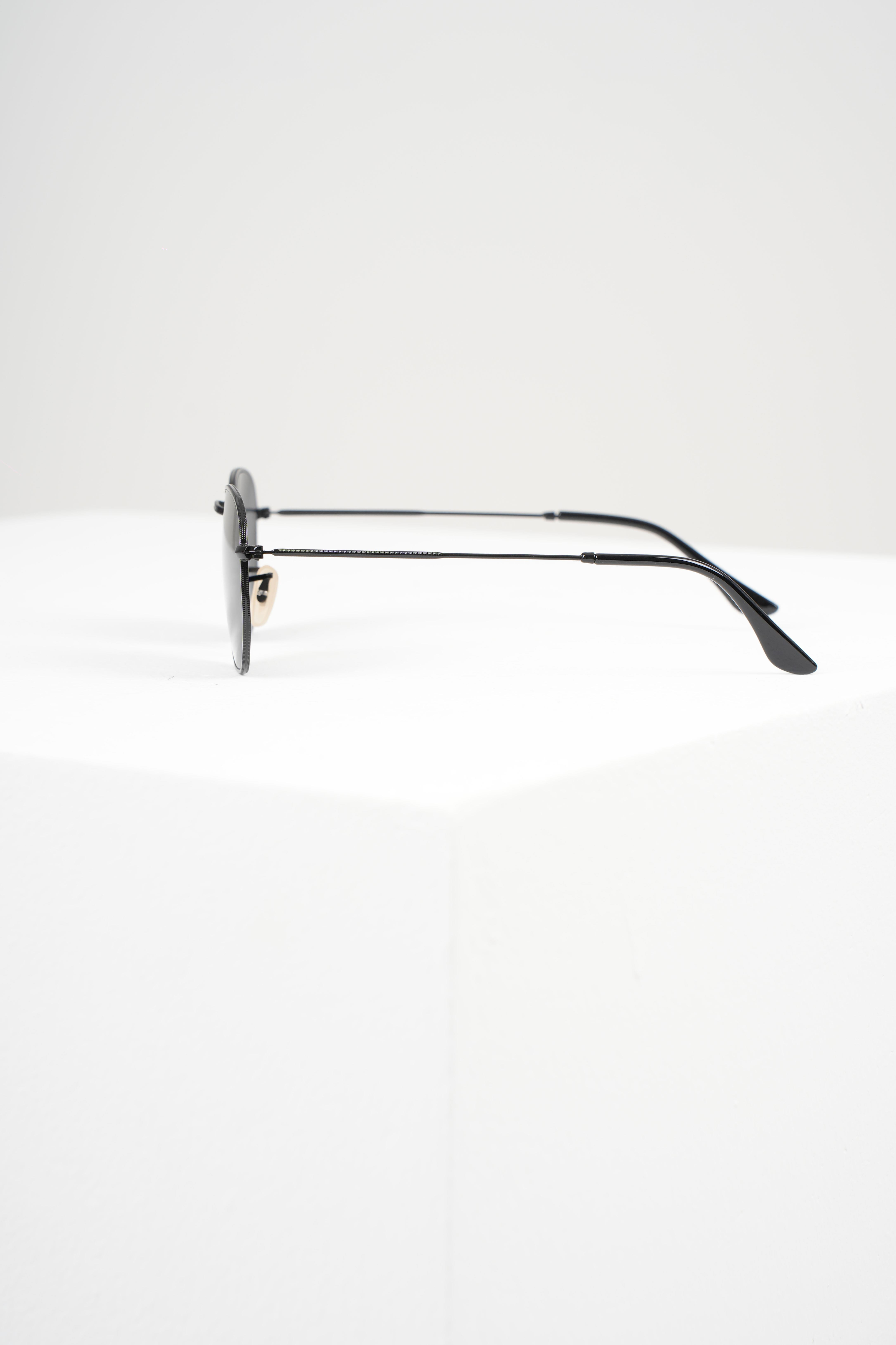 HEXA ROUND SİYAH UNİSEX GÜNEŞ GÖZLÜĞÜEyewearWATCHOFROYALHEXAHEXA ROUND SİYAH UNİSEX GÜNEŞ GÖZLÜĞÜ