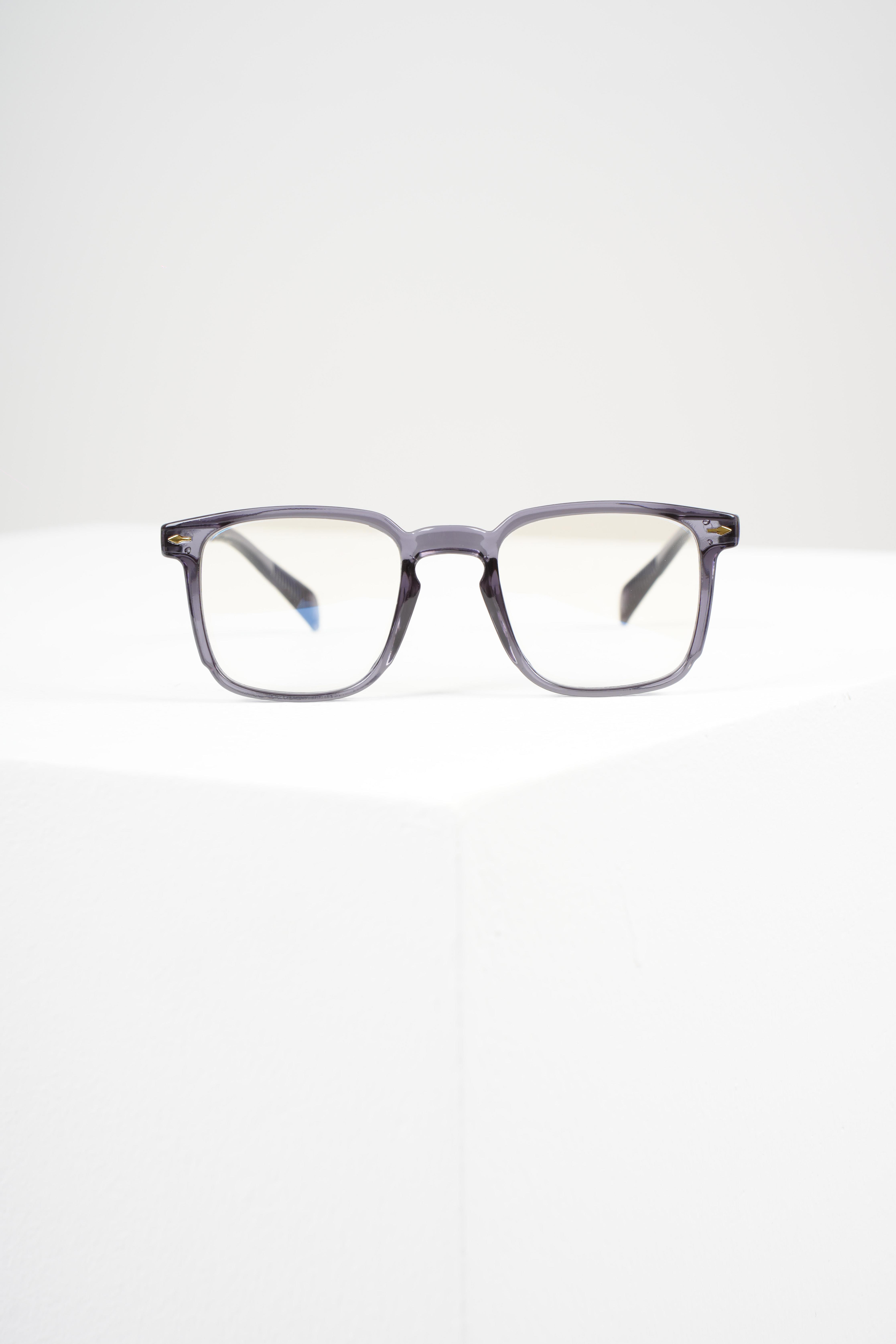 LORRAINE MAVI ISIK KORUMA ŞEFFAF GRİ UNISEX GOZLUKEyewearWATCHOFROYALLORRAINELORRAINE MAVI ISIK KORUMA ŞEFFAF GRİ UNISEX GOZLUK