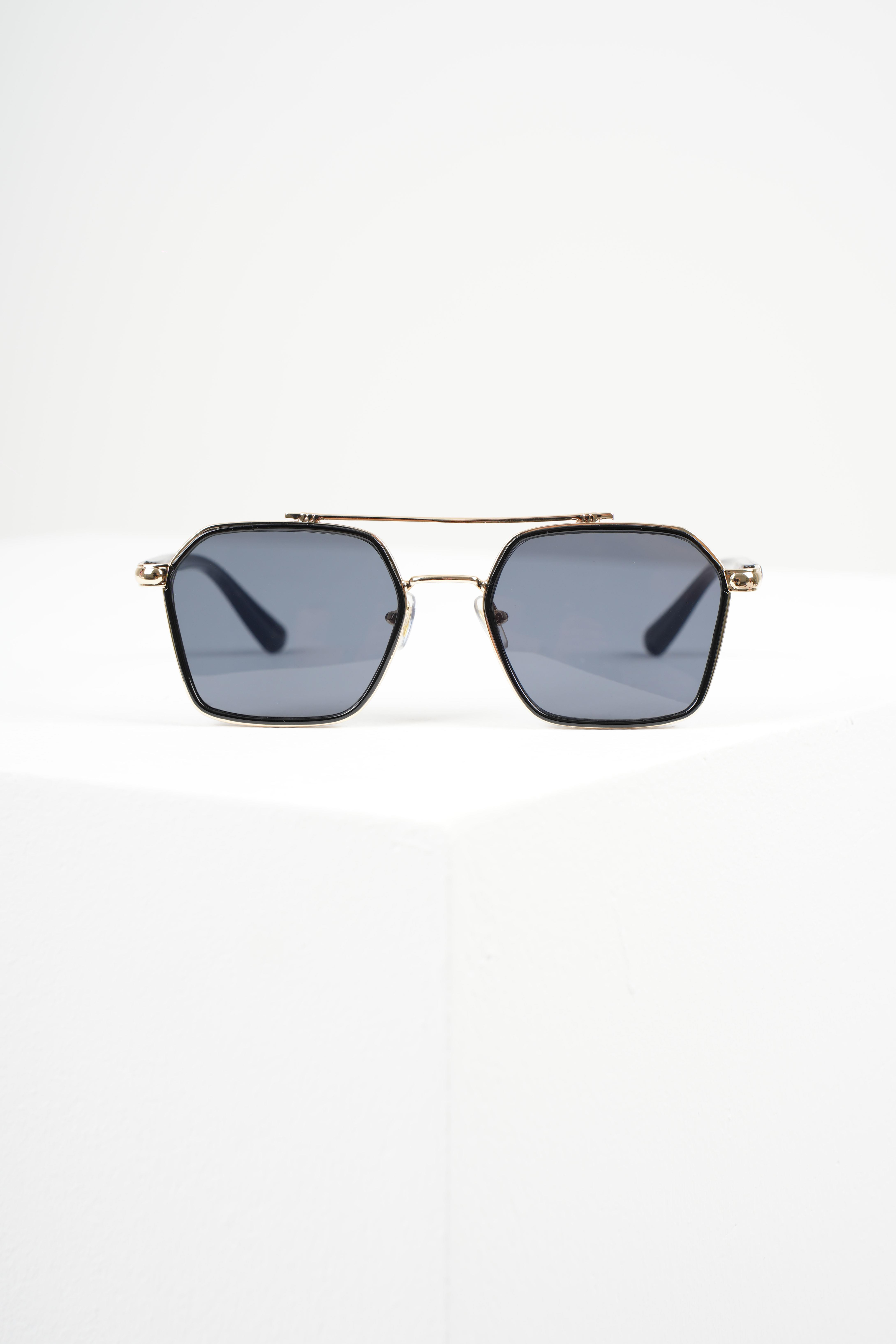 ROYAL EYEWEAR RE0039 GOLD-BLACKEyewearWATCHOFROYALRE0039ROYAL EYEWEAR RE0039 GOLD-BLACK