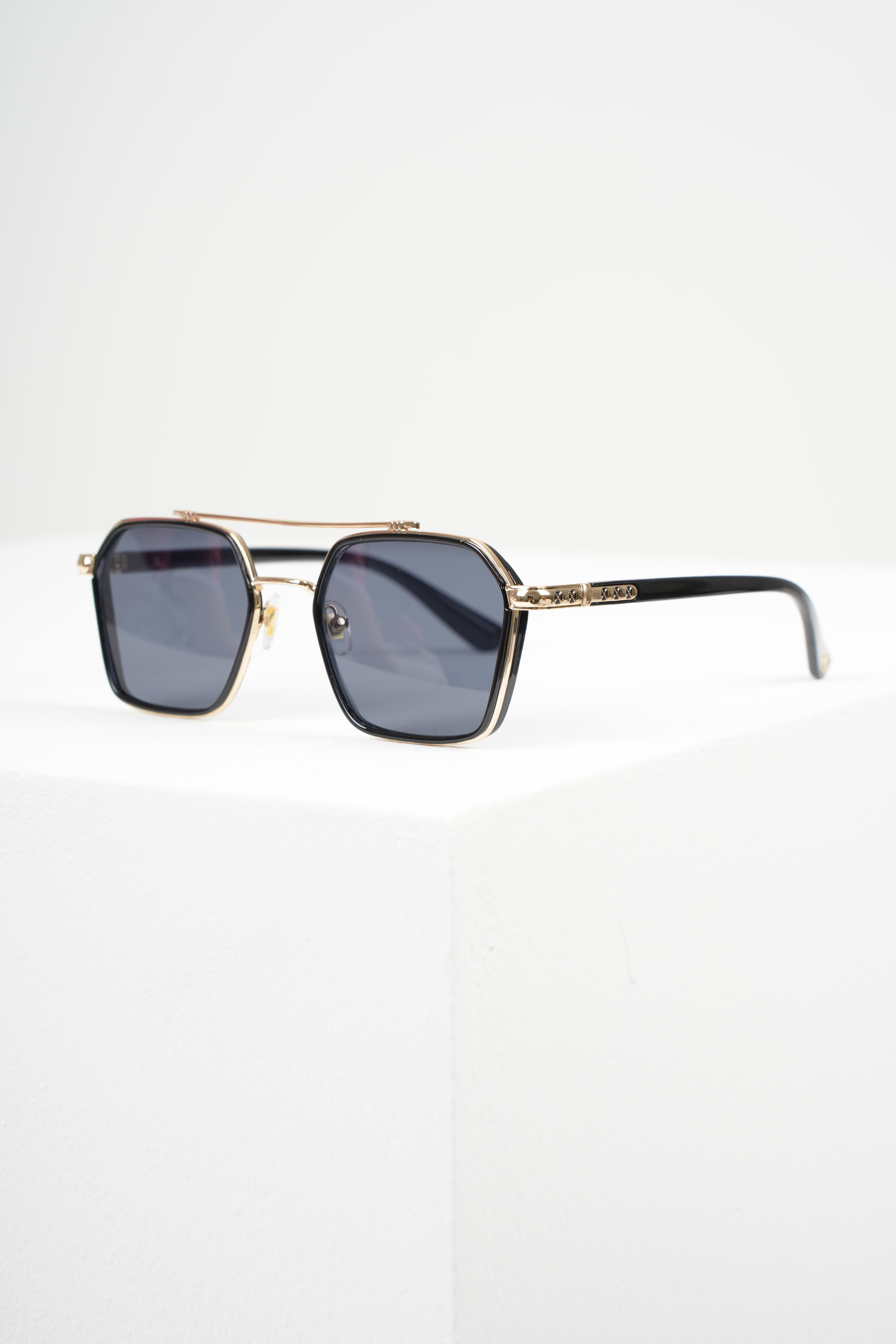 ROYAL EYEWEAR RE0039 GOLD-BLACKEyewearWATCHOFROYALRE0039ROYAL EYEWEAR RE0039 GOLD-BLACK