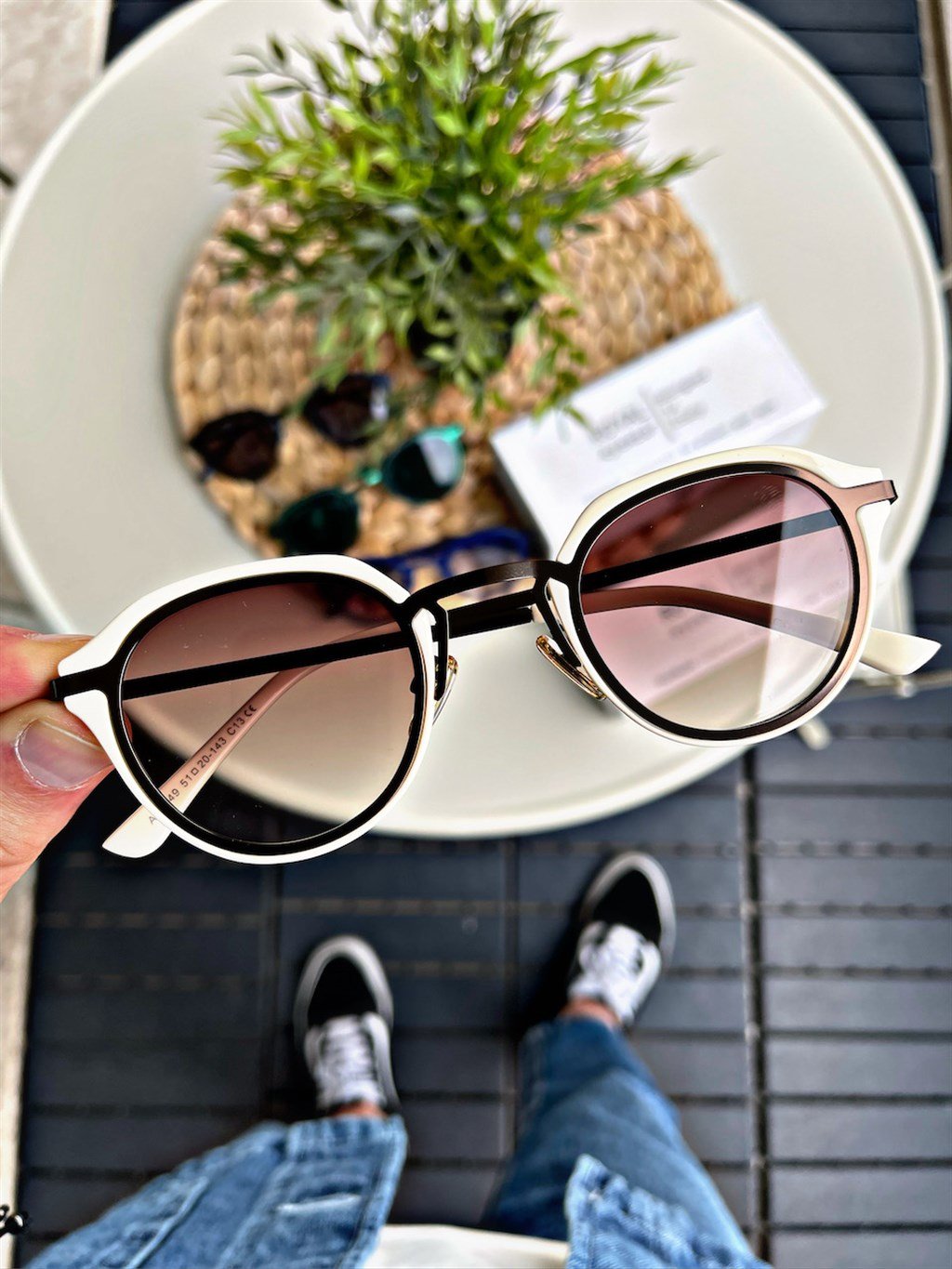 RE0088 CREAM BROWN UNİSEX GÜNEŞ GÖZLÜĞÜSUNGLASSESWATCHOFROYALRE0088BCRMBRWNRE0088 CREAM BROWN UNİSEX GÜNEŞ GÖZLÜĞÜ