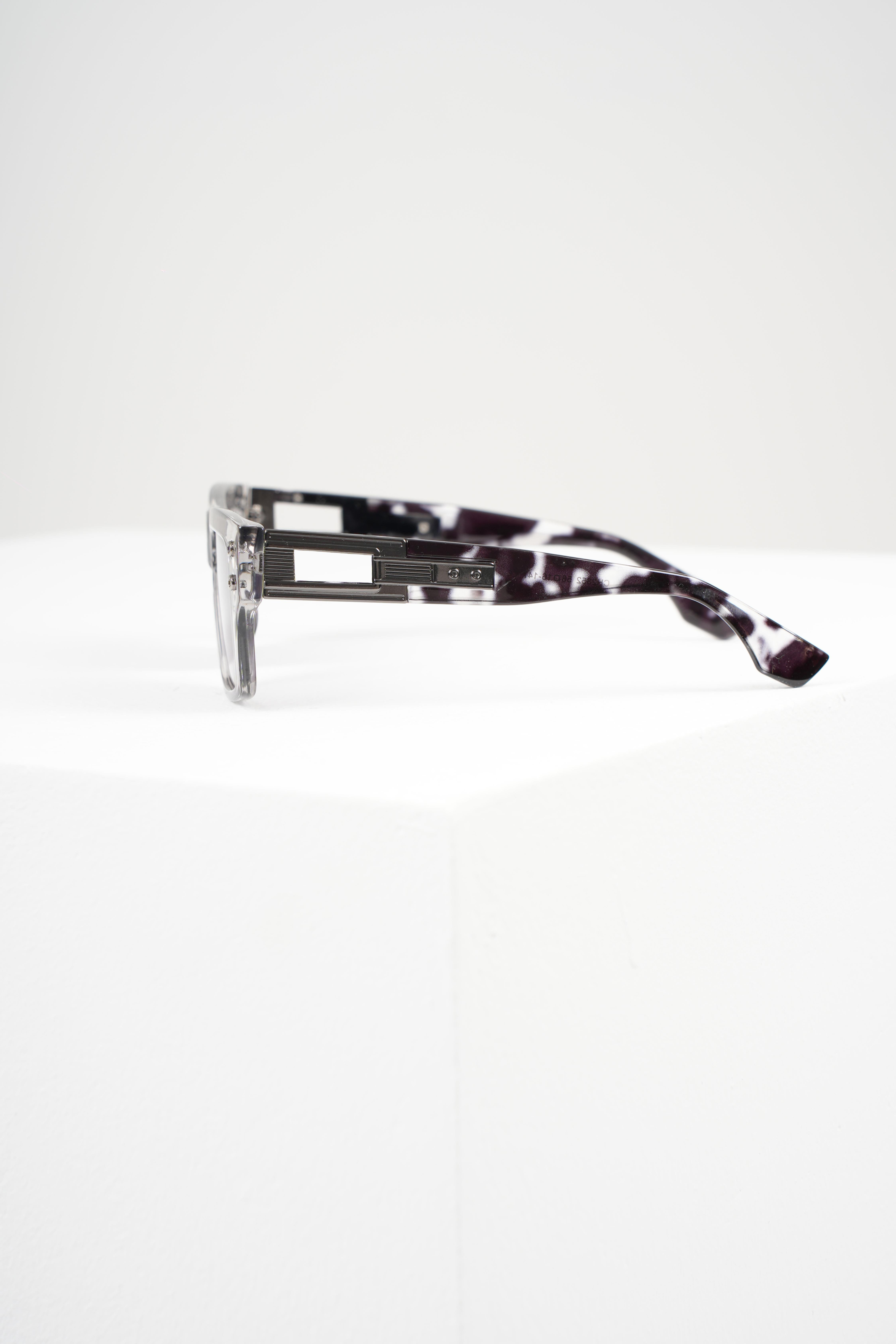 ROYAL EYEWEAR RE2852 GRAY EyewearWATCHOFROYALRE2852ROYAL EYEWEAR RE2852 GRAY 