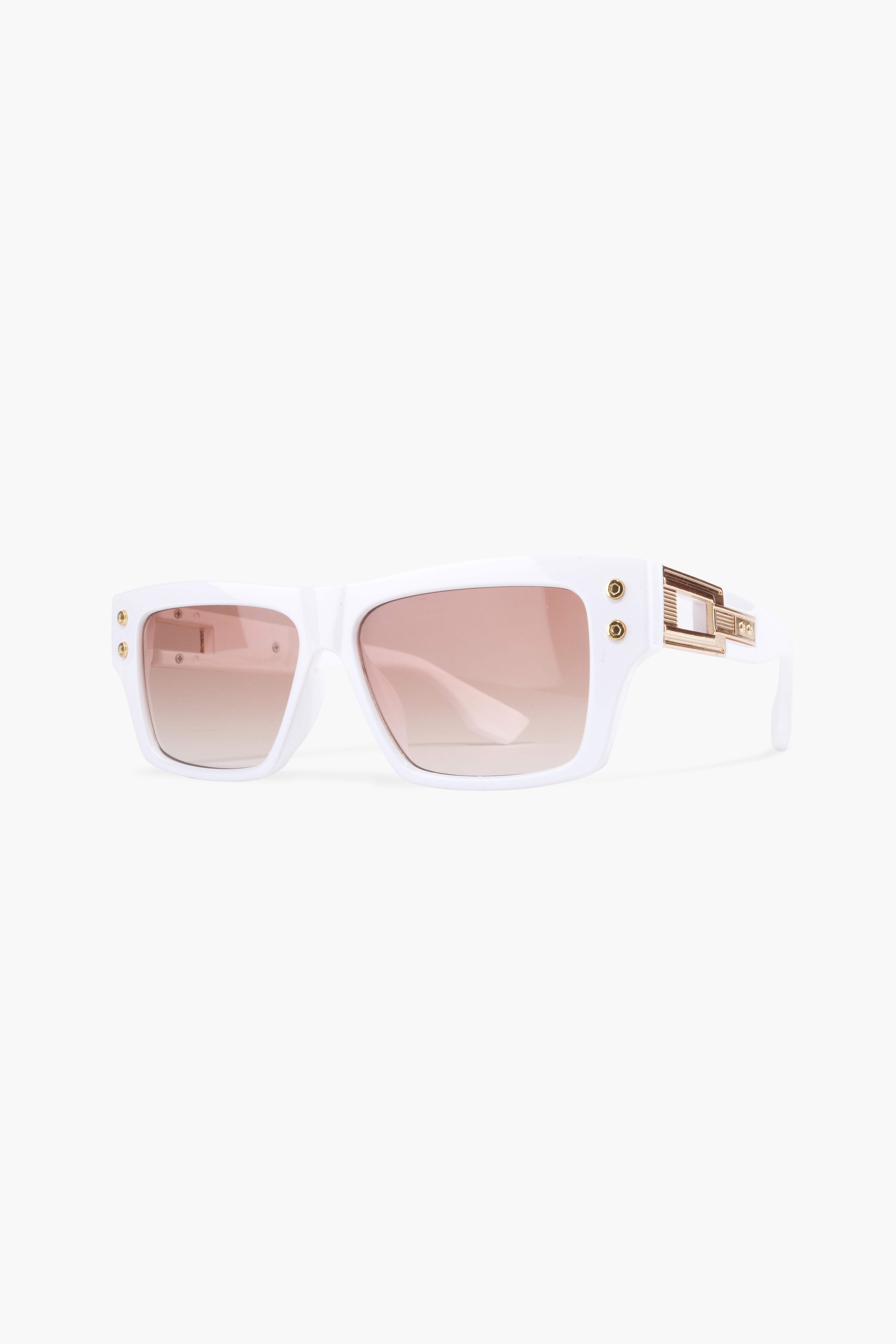 ROYAL EYEWEAR RE2852 BEYAZ GÜNEŞ GÖZLÜĞÜGözlükWATCHOFROYALRE2852ROYAL EYEWEAR RE2852 BEYAZ GÜNEŞ GÖZLÜĞÜ