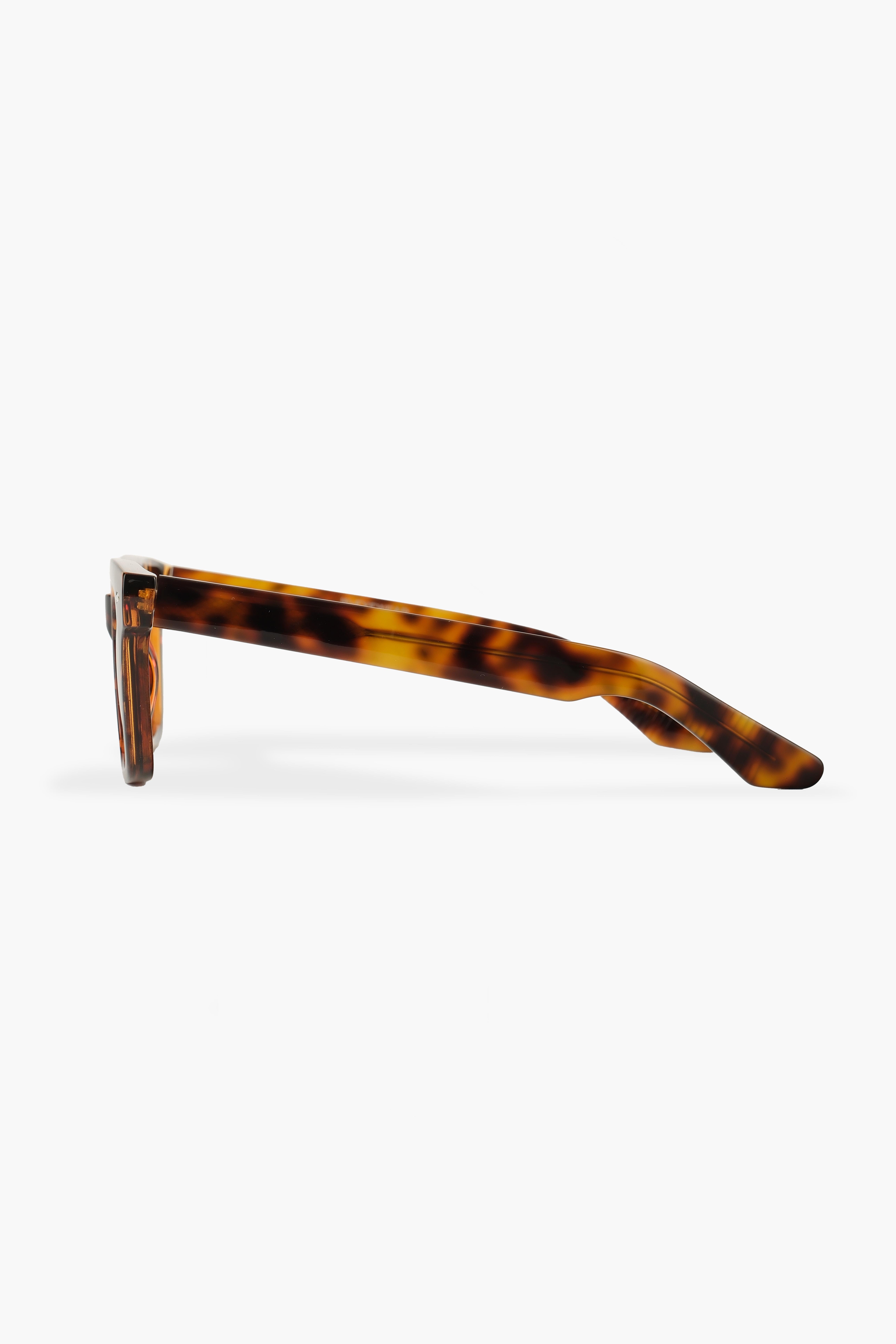 ROYAL EYEWEAR RE31105 LEOPAR POLARIZE GÜNEŞ GÖZLÜĞÜEyewearWATCHOFROYALRE31105ROYAL EYEWEAR RE31105 LEOPAR POLARIZE GÜNEŞ GÖZLÜĞÜ