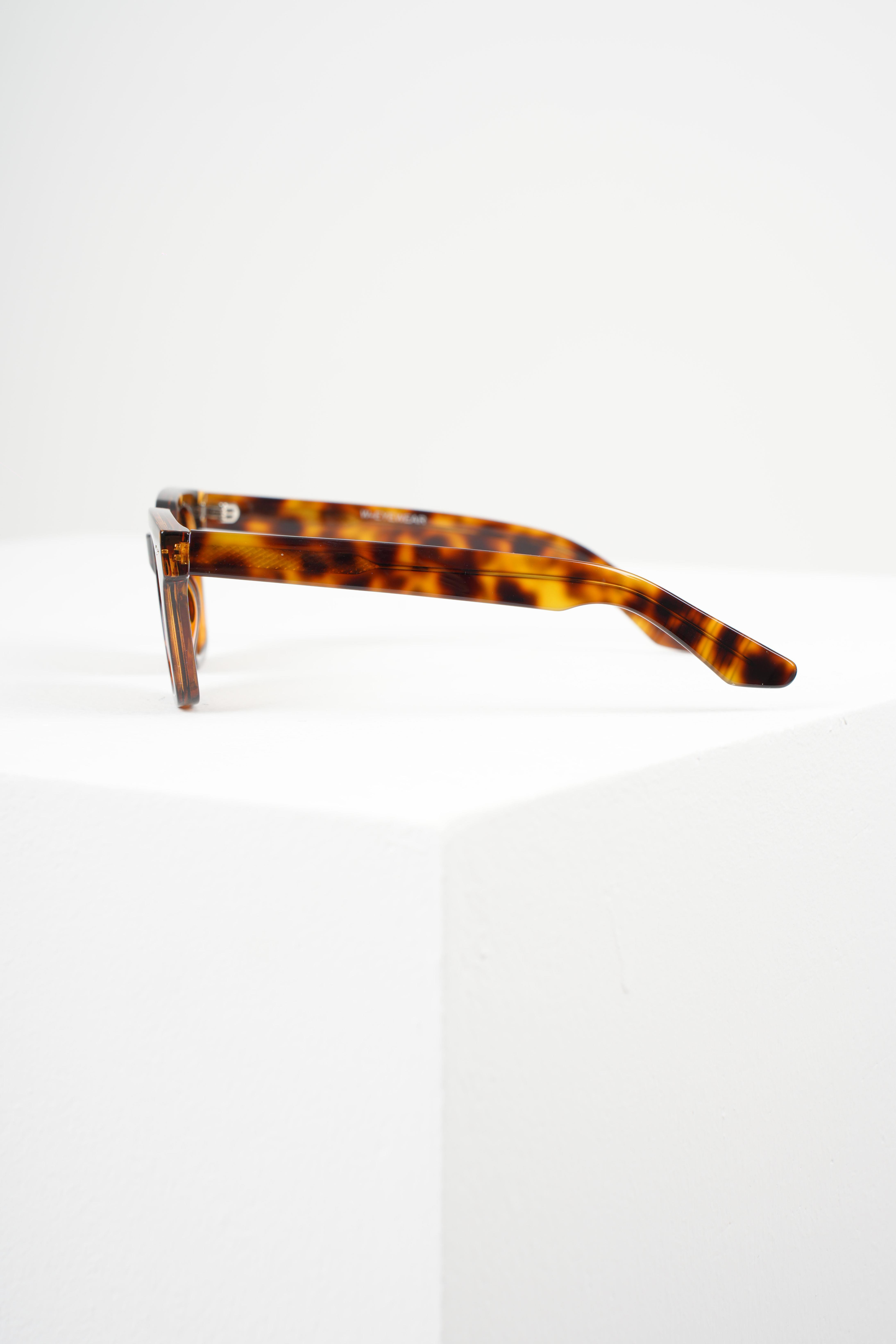 ROYAL EYEWEAR RE31105 LEOPAR POLARIZE GÜNEŞ GÖZLÜĞÜEyewearWATCHOFROYALRE31105ROYAL EYEWEAR RE31105 LEOPAR POLARIZE GÜNEŞ GÖZLÜĞÜ