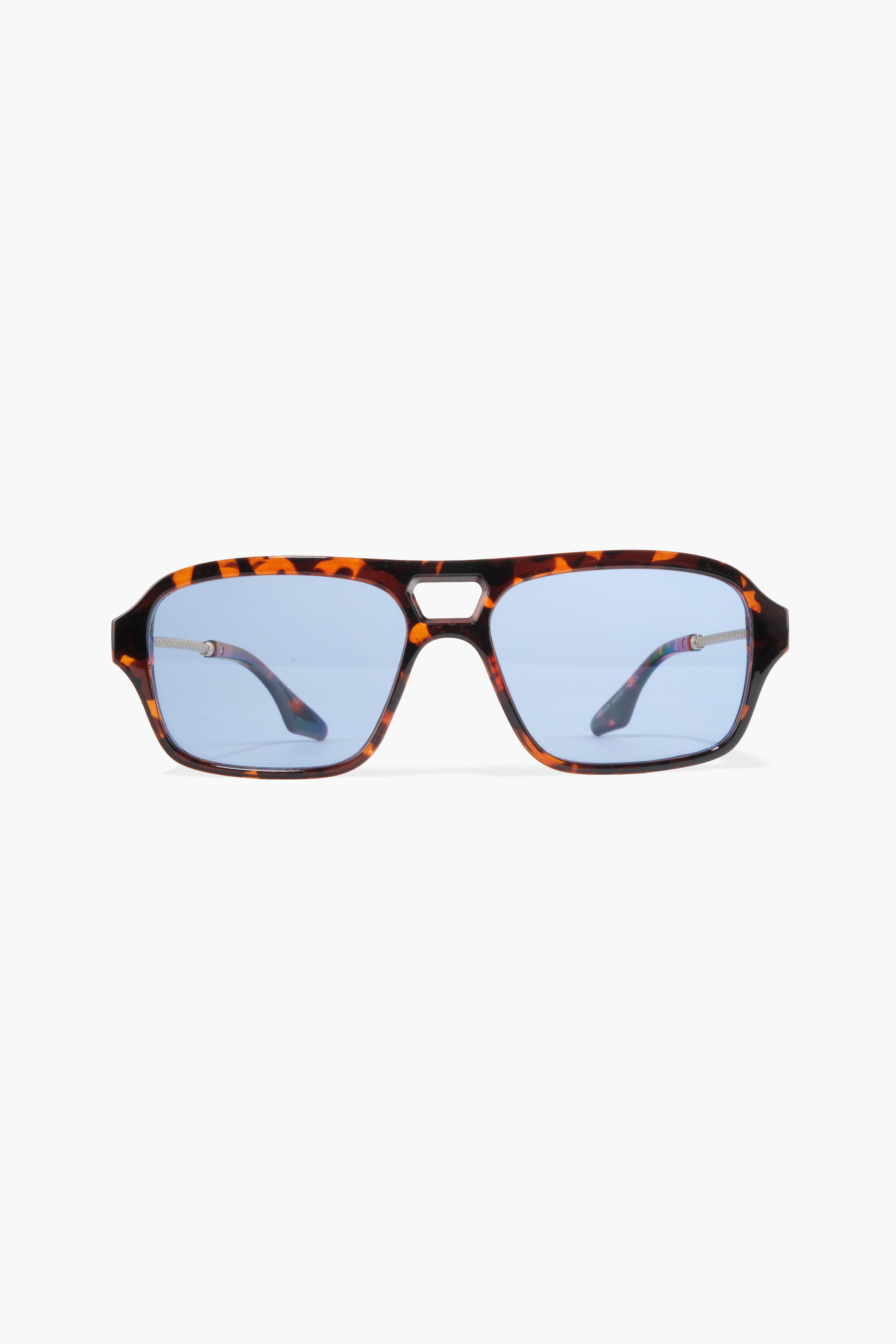ROYAL EYEWEAR RE68066 LEOPAR-BLUE UNİSEX GÜNEŞ GÖZLÜĞÜGözlükWATCHOFROYALRE68066ROYAL EYEWEAR RE68066 LEOPAR-BLUE UNİSEX GÜNEŞ GÖZLÜĞÜ