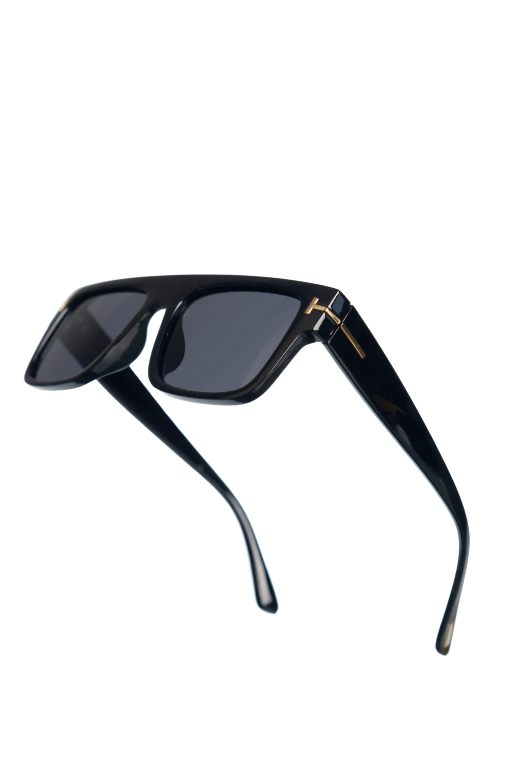 ROYAL EYEWEAR RE8137 PARLAK SİYAH POLARİZE GÜNEŞ GÖZLÜĞÜEyewearWATCHOFROYALRE8137ROYAL EYEWEAR RE8137 PARLAK SİYAH POLARİZE GÜNEŞ GÖZLÜĞÜ