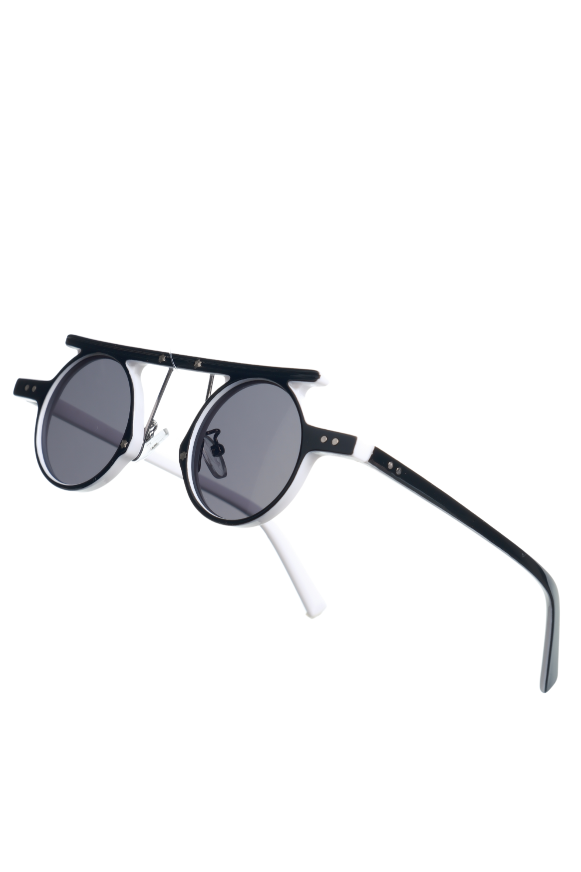 ROYAL EYEWEAR RE8819 SİYAH BEYAZ UNİSEX GÜNEŞ GÖZLÜĞÜEyewearWATCHOFROYALRE8819ROYAL EYEWEAR RE8819 SİYAH BEYAZ UNİSEX GÜNEŞ GÖZLÜĞÜ