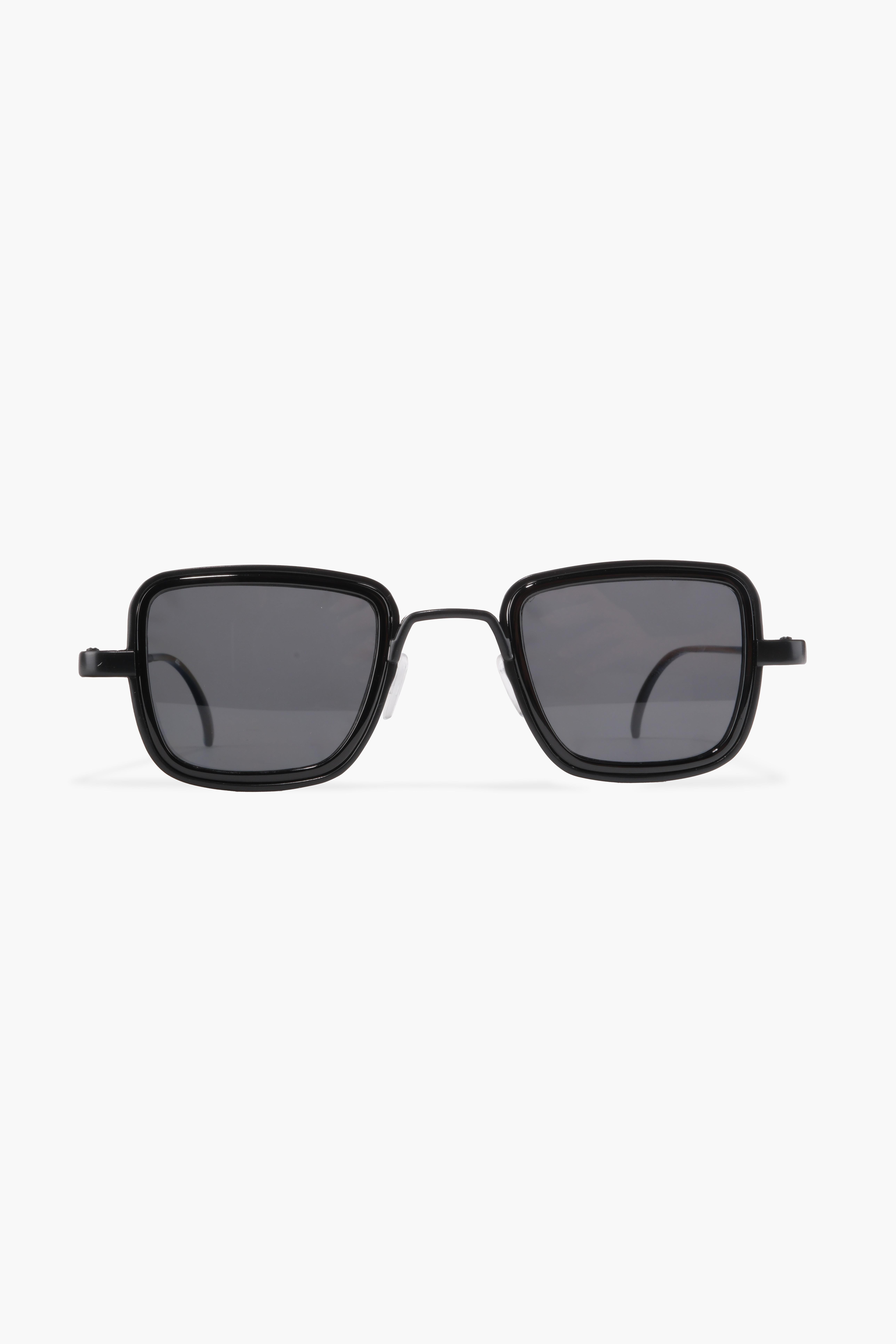 ROYAL EYEWEAR EX657-DARK BLACK UNISEX SUNGLASSESGözlükWATCHOFROYALREEX657DRKBLCKROYAL EYEWEAR EX657-DARK BLACK UNISEX SUNGLASSES