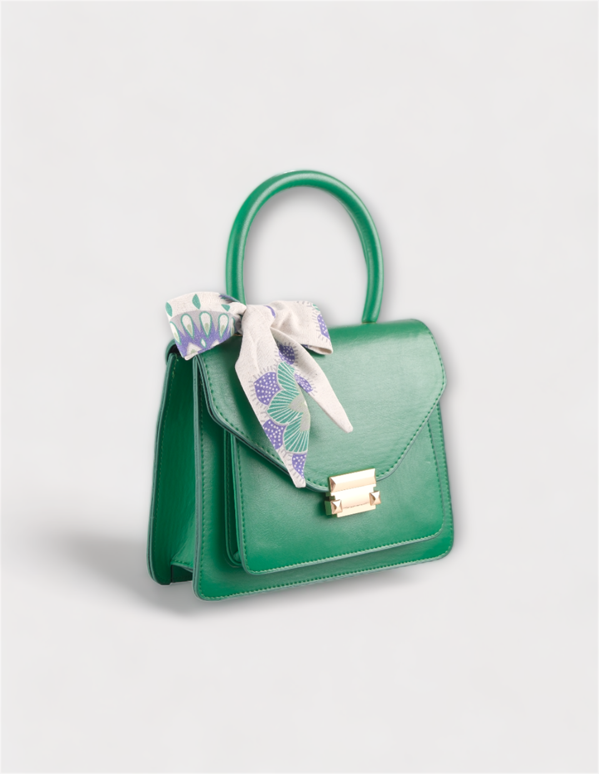 Fularlı Yeşil Kadın Omuz Çantası GLORİAKADIN ÇANTASIWATCHOFROYALGLORİAFularlı Yeşil Kadın Omuz Çantası GLORİA