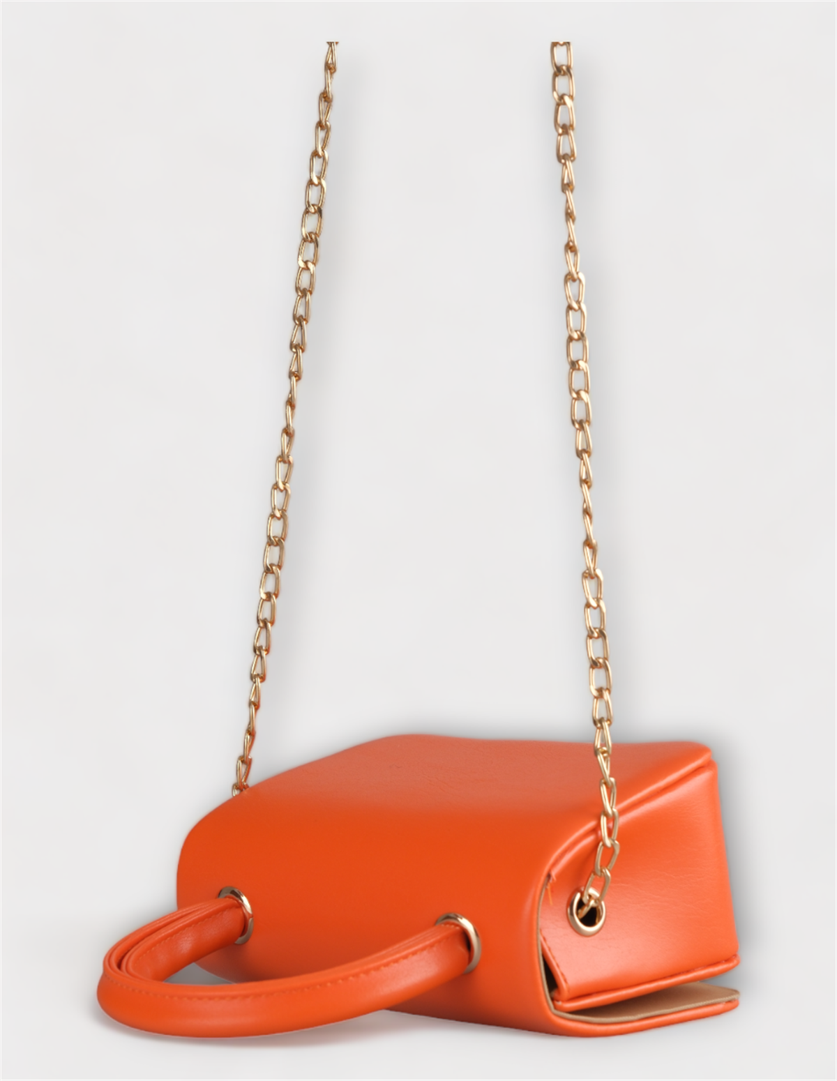 Mini Turuncu Çapraz Askılı Ve El Çantası HelenKADIN ÇANTASIWATCHOFROYALHELENMini Turuncu Çapraz Askılı Ve El Çantası Helen