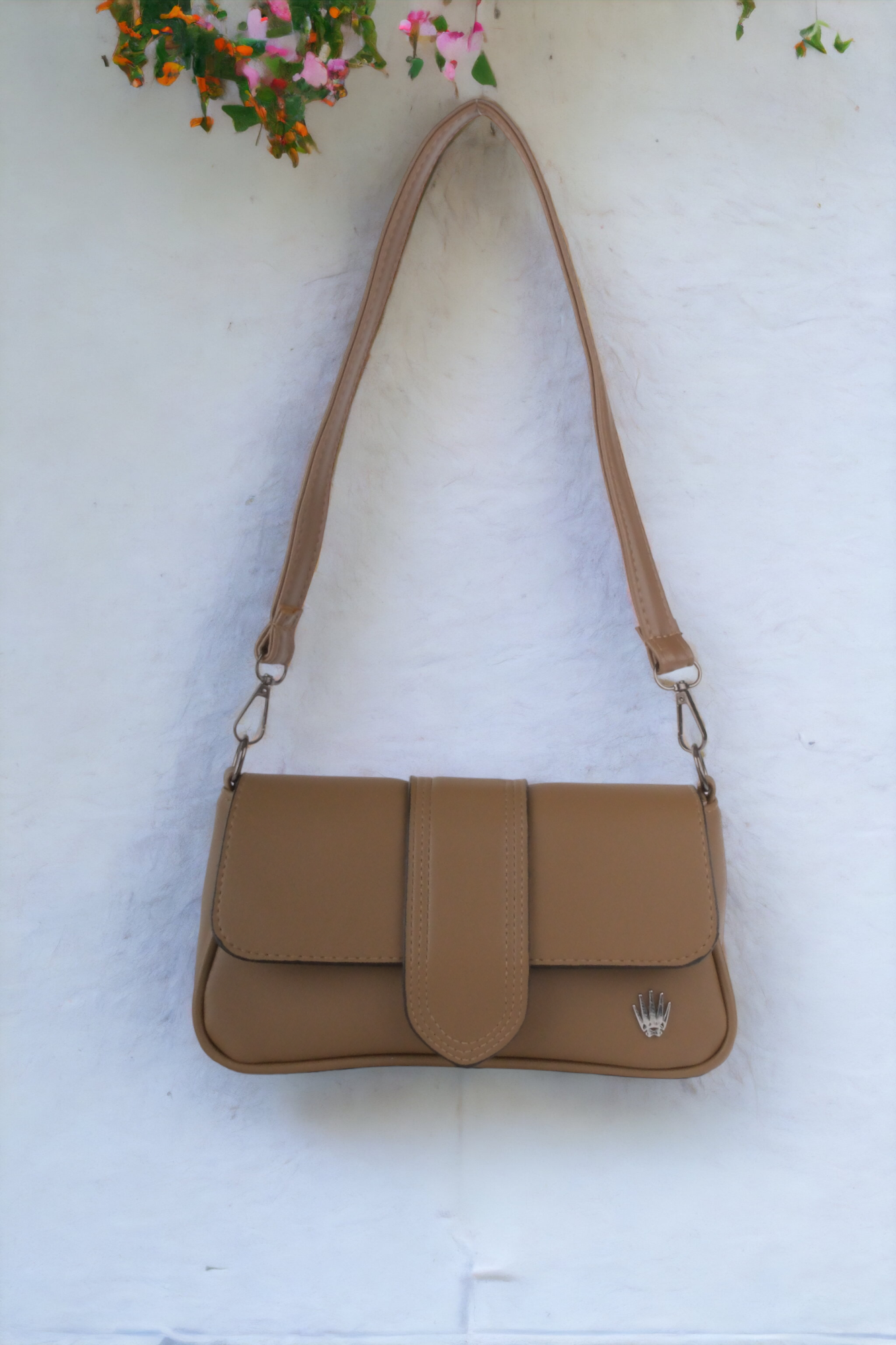 Kadın Vizon Askılı Deri Ve Omuz Çantası JulietteKADIN ÇANTASIWATCHOFROYALJULIETTEKadın Vizon Askılı Deri Ve Omuz Çantası Juliette