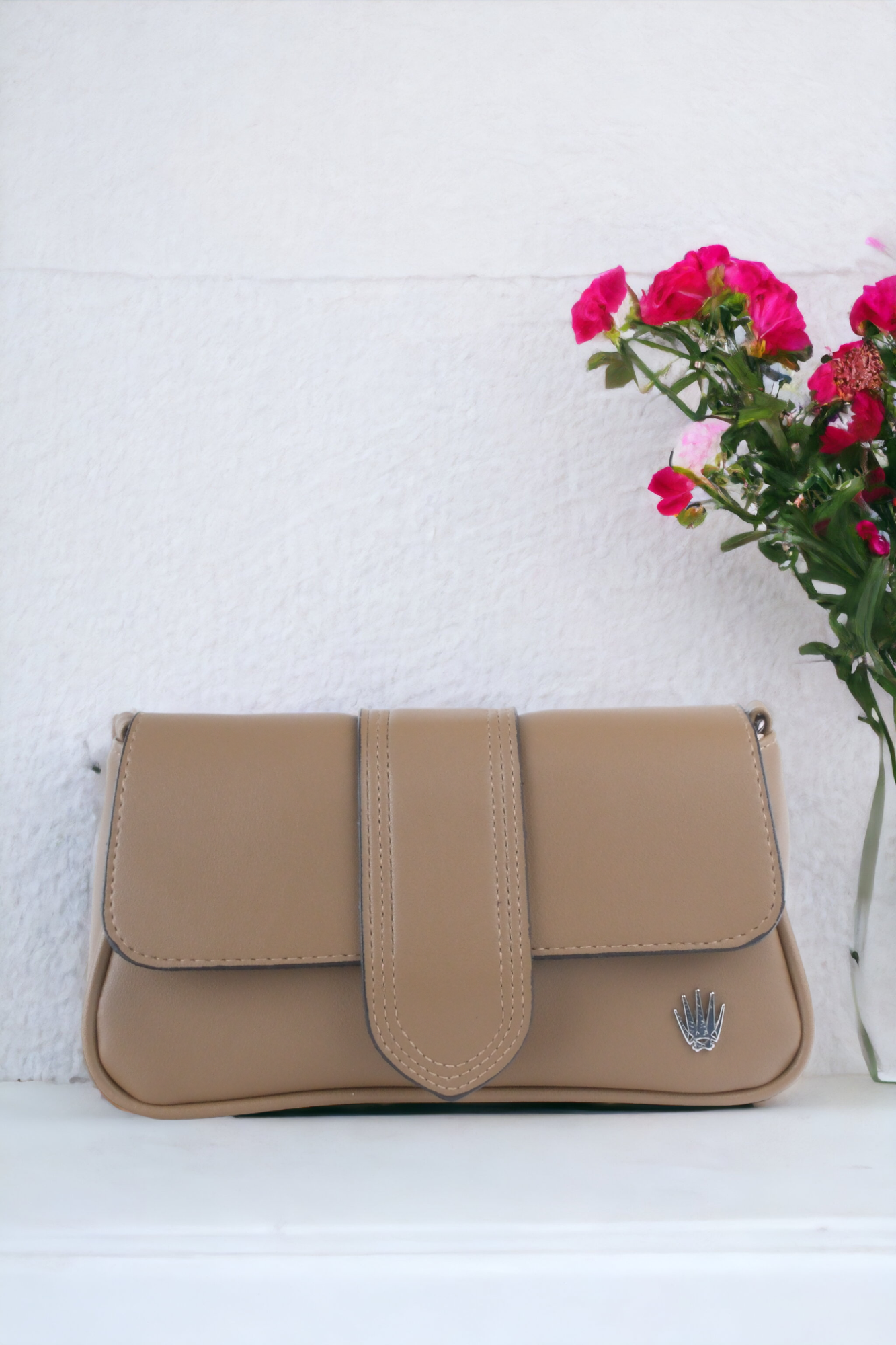 Kadın Vizon Askılı Deri Ve Omuz Çantası JulietteKADIN ÇANTASIWATCHOFROYALJULIETTEKadın Vizon Askılı Deri Ve Omuz Çantası Juliette