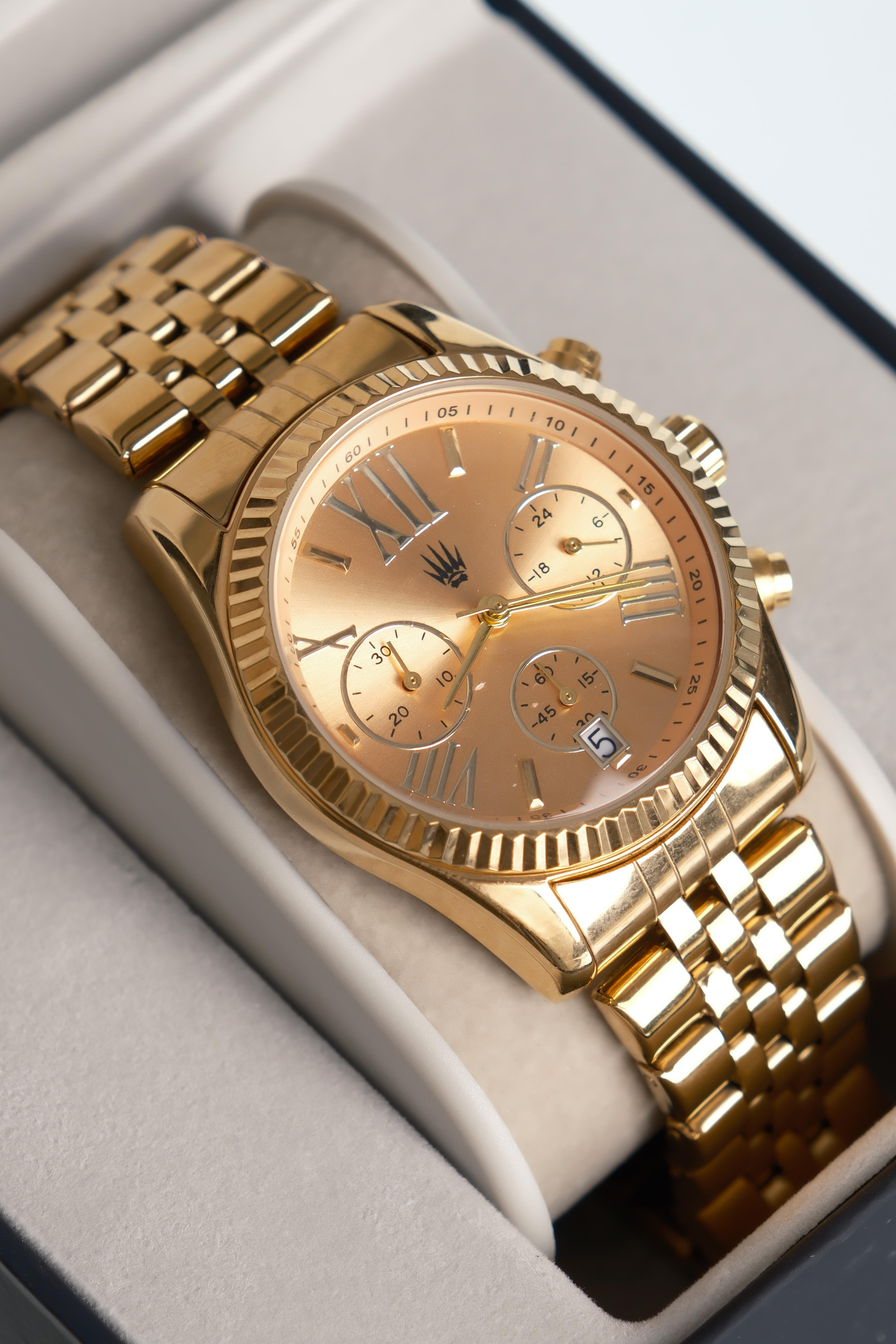 Aurum Gold Yellow Kadın Çelik Kol Saati   Kadın SaatWATCHOFROYALAurumAurum Gold Yellow Kadın Çelik Kol Saati   