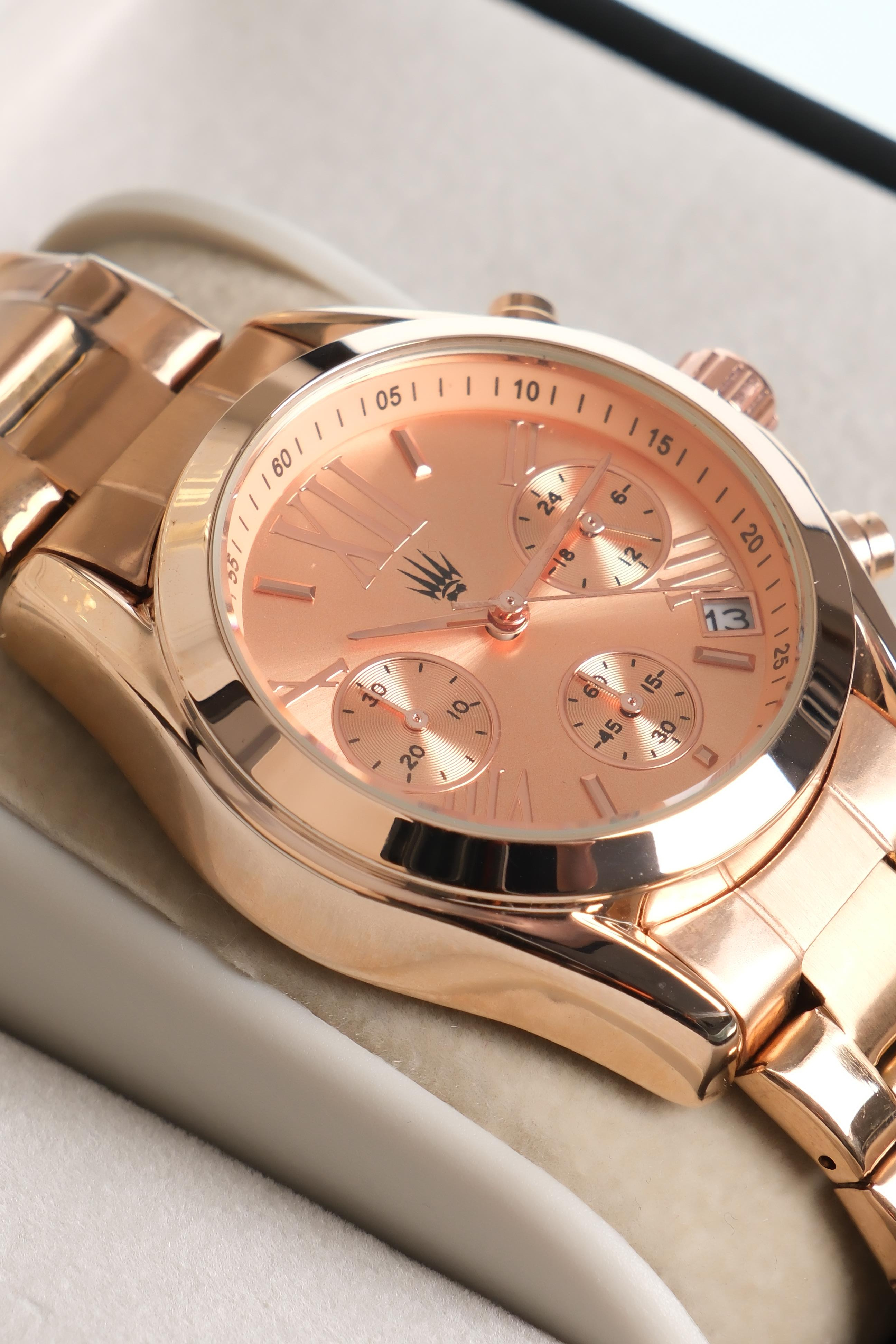 Aurum Rose Kadın Çelik Kol Saati   Kadın SaatWATCHOFROYALAurumAurum Rose Kadın Çelik Kol Saati   