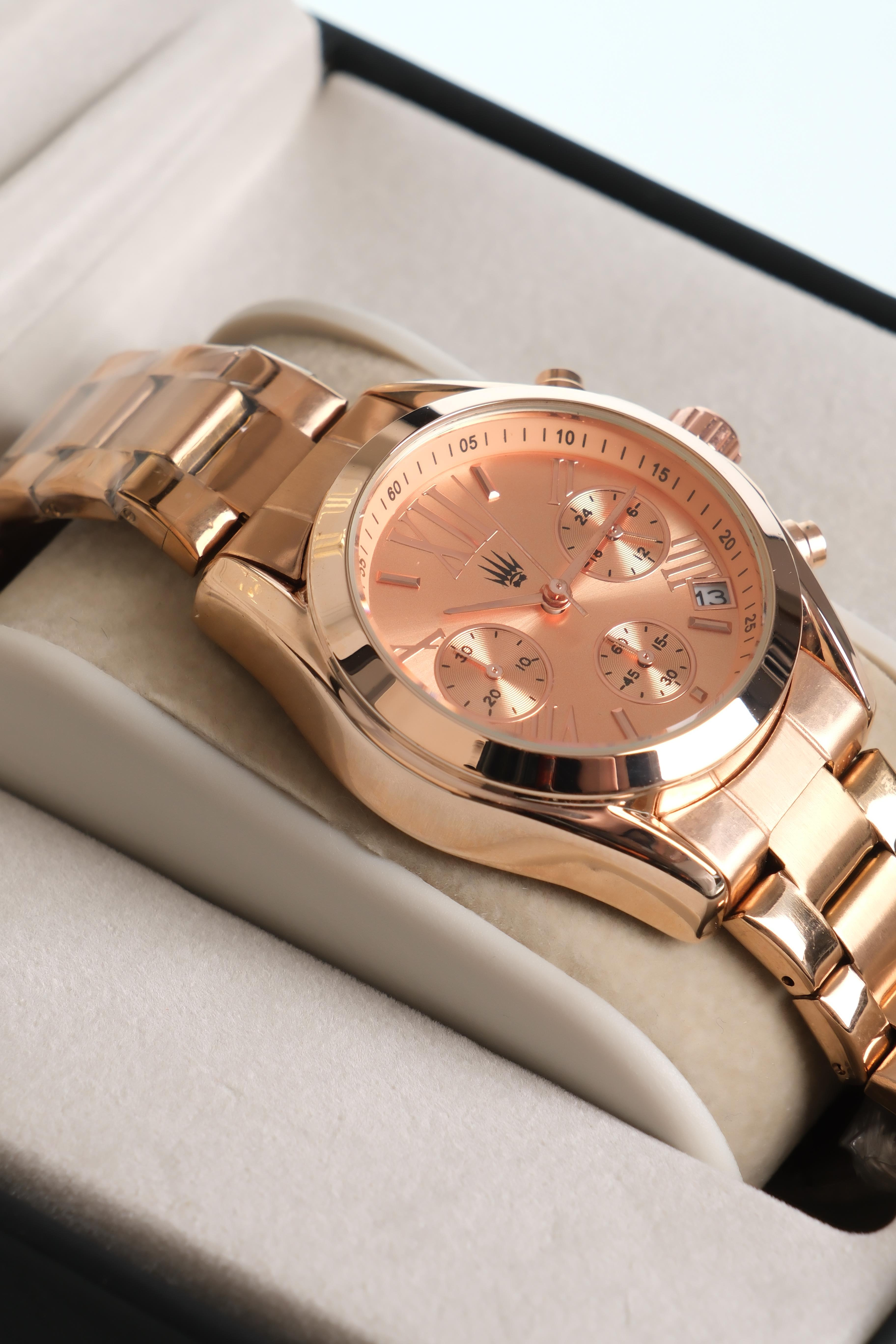 Aurum Rose Kadın Çelik Kol Saati   Kadın SaatWATCHOFROYALAurumAurum Rose Kadın Çelik Kol Saati   