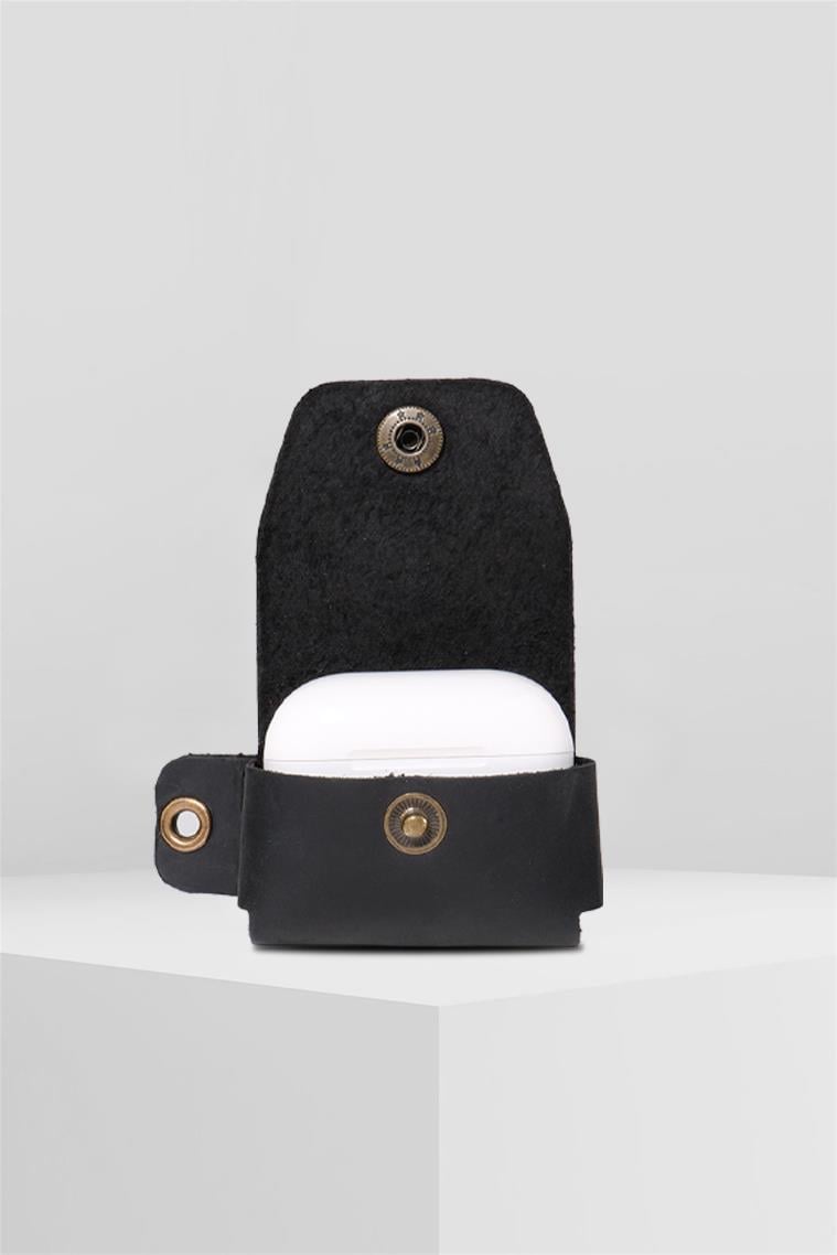 Apple Airpods Pro Hakiki Deri Kılıf+Anahtarlık Mat SiyahKılıfWATCHOFROYALAİRPODSKILIFANAHTARLIKApple Airpods Pro Hakiki Deri Kılıf+Anahtarlık Mat Siyah