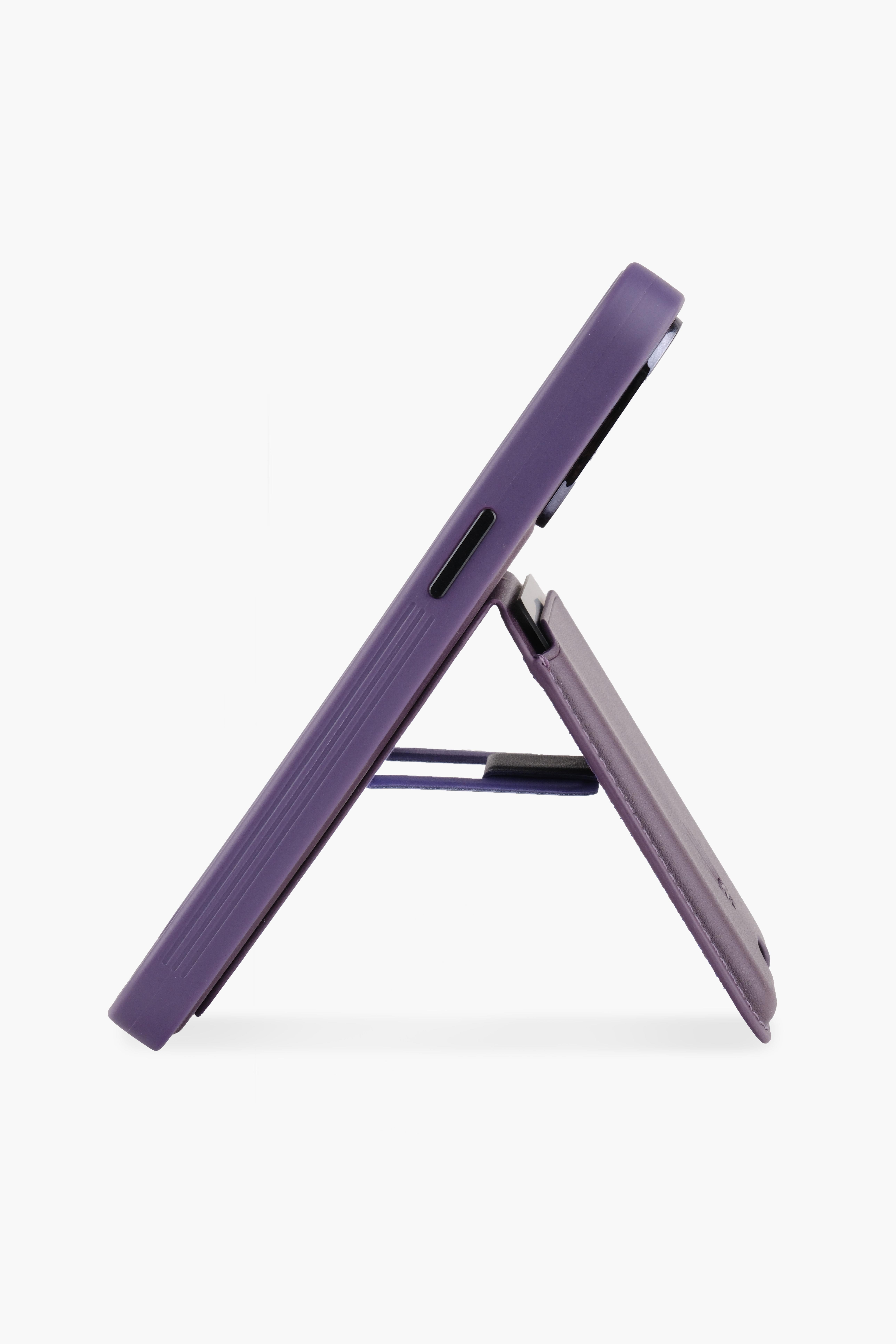 STANDLI IPHONE 14 PRO MAX MOR  DERİ TELEFON KILIFIKılıfWATCHOFROYALİPHONE14PROMAXSTANDLI IPHONE 14 PRO MAX MOR  DERİ TELEFON KILIFI