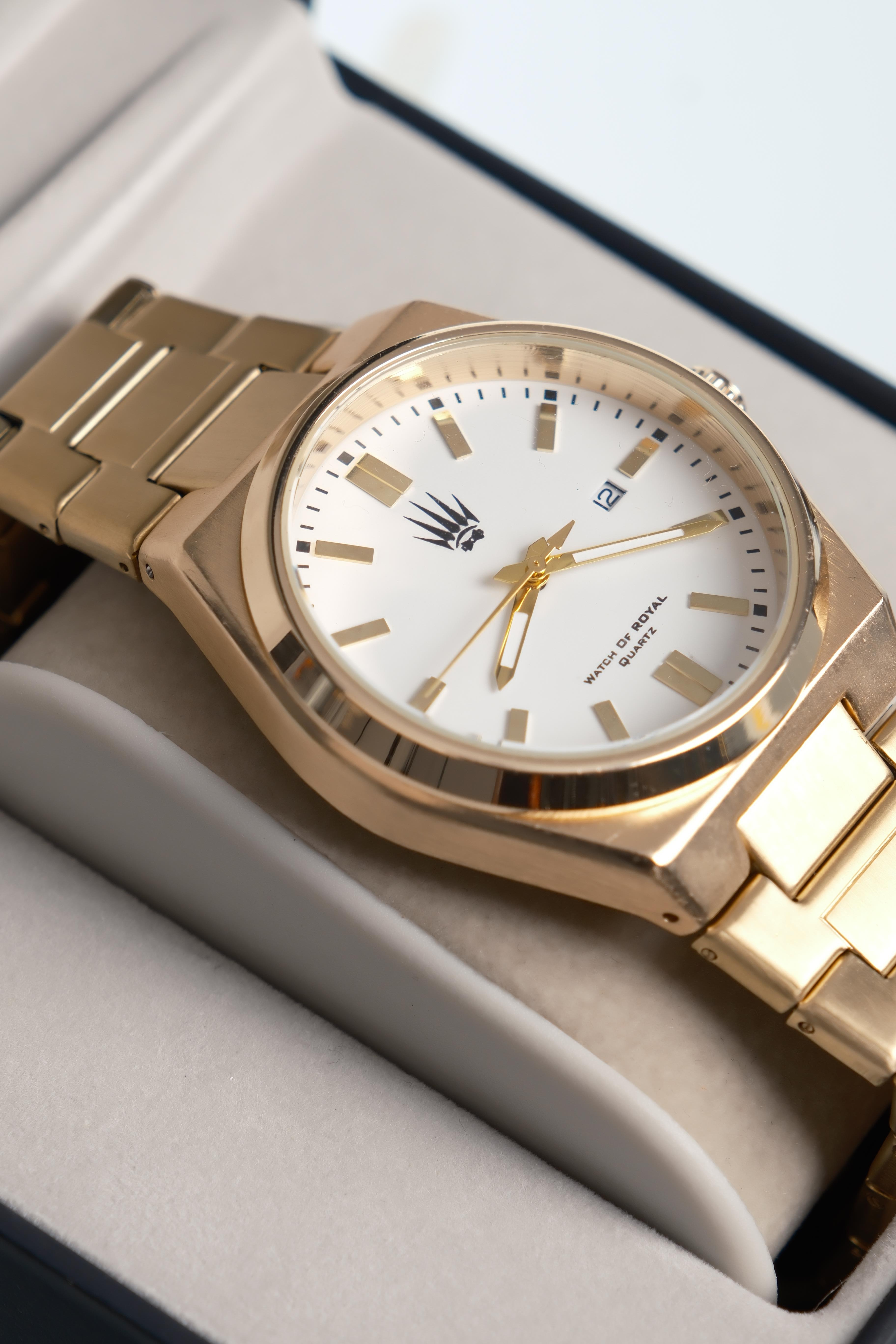 Blaze Bold Gold Beyaz Kol SaatiWatchesWATCHOFROYALblaze boldBlaze Bold Gold Beyaz Kol Saati