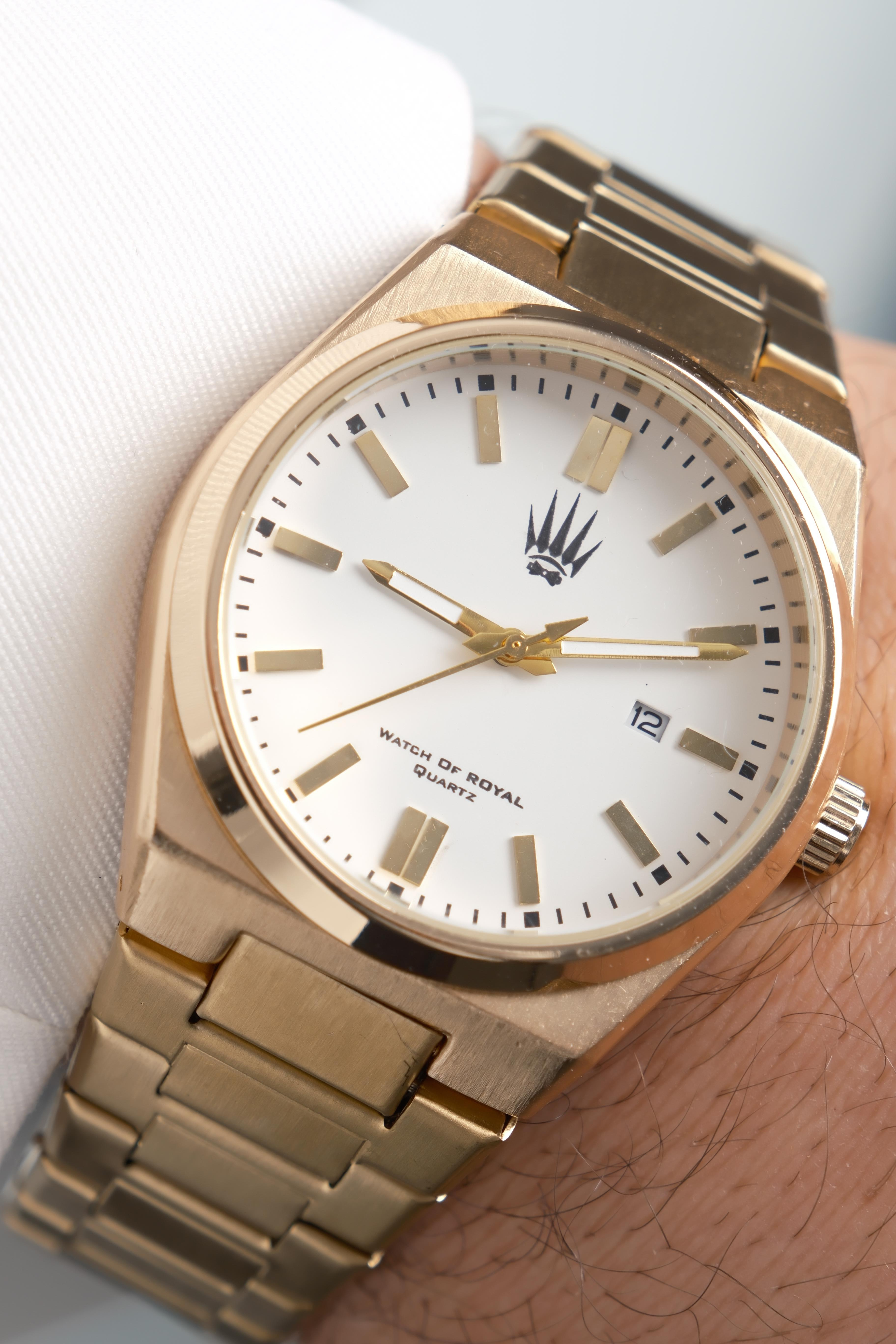 Blaze Bold Gold Beyaz Kol SaatiWatchesWATCHOFROYALblaze boldBlaze Bold Gold Beyaz Kol Saati