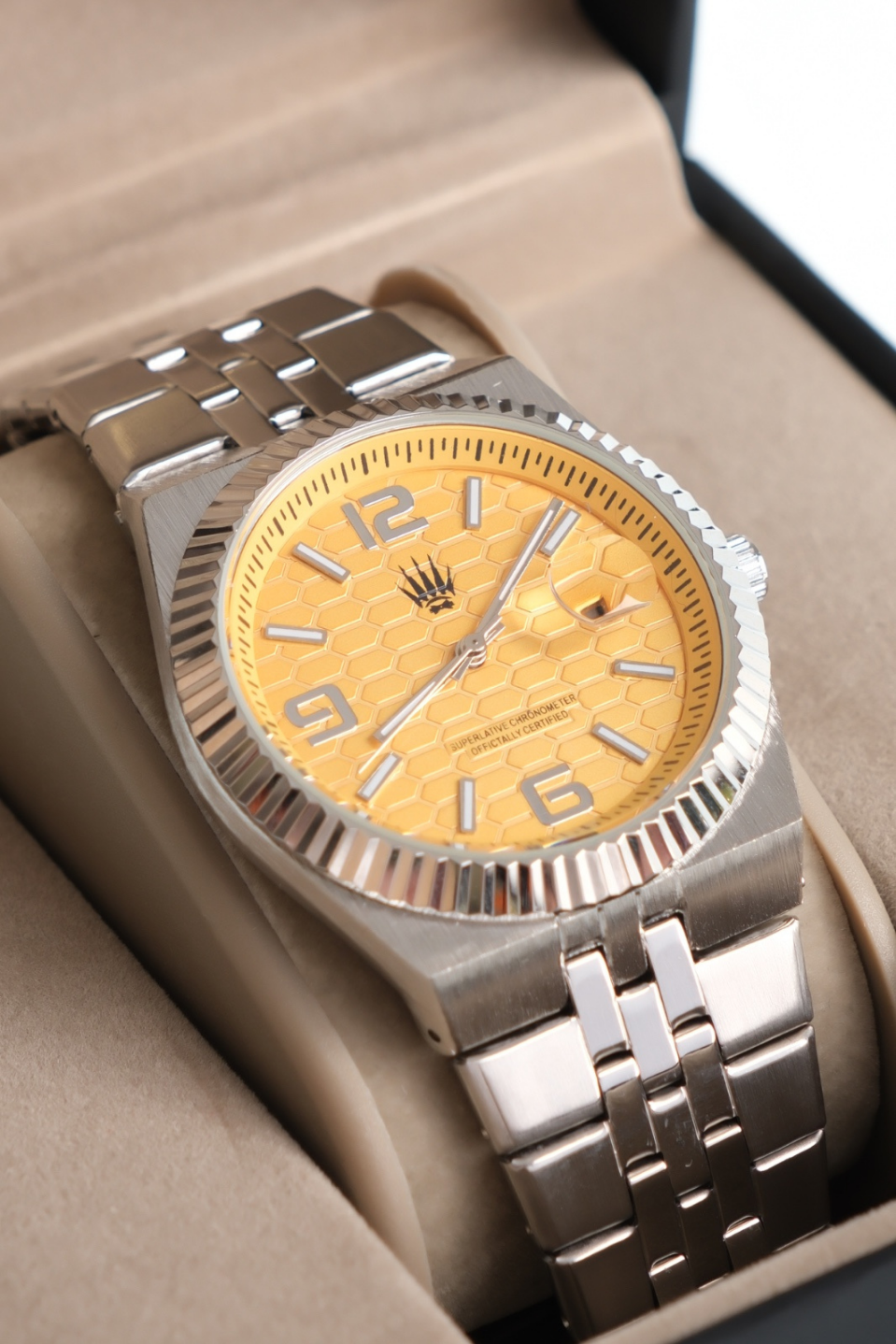 Hexora Prime Silver Yellow Çelik Kol SaatiKol SaatiWATCHOFROYALHexora PrimeHexora Prime Silver Yellow Çelik Kol Saati