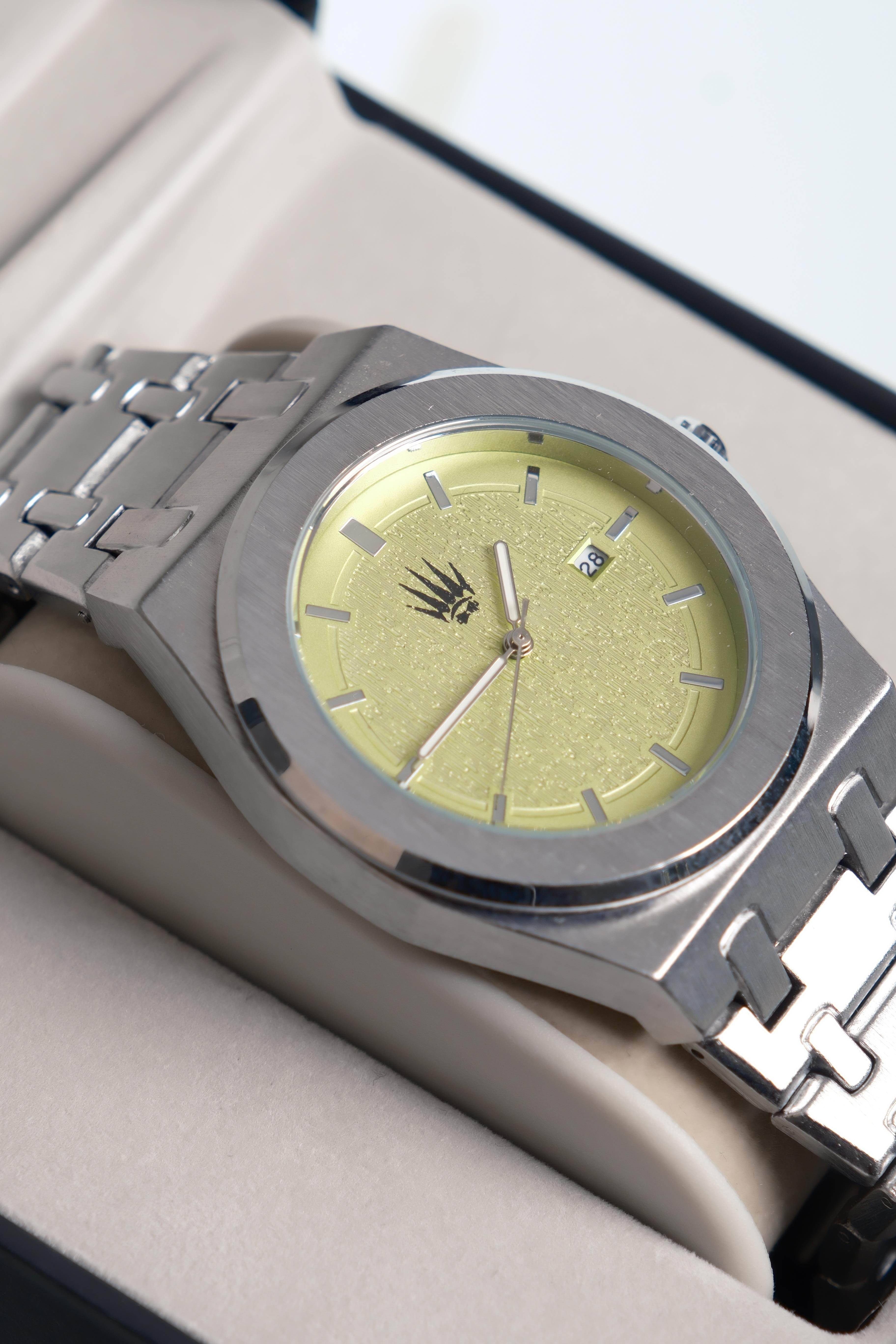 İron Silver Green Kol SaatiWatchesWATCHOFROYALironİron Silver Green Kol Saati