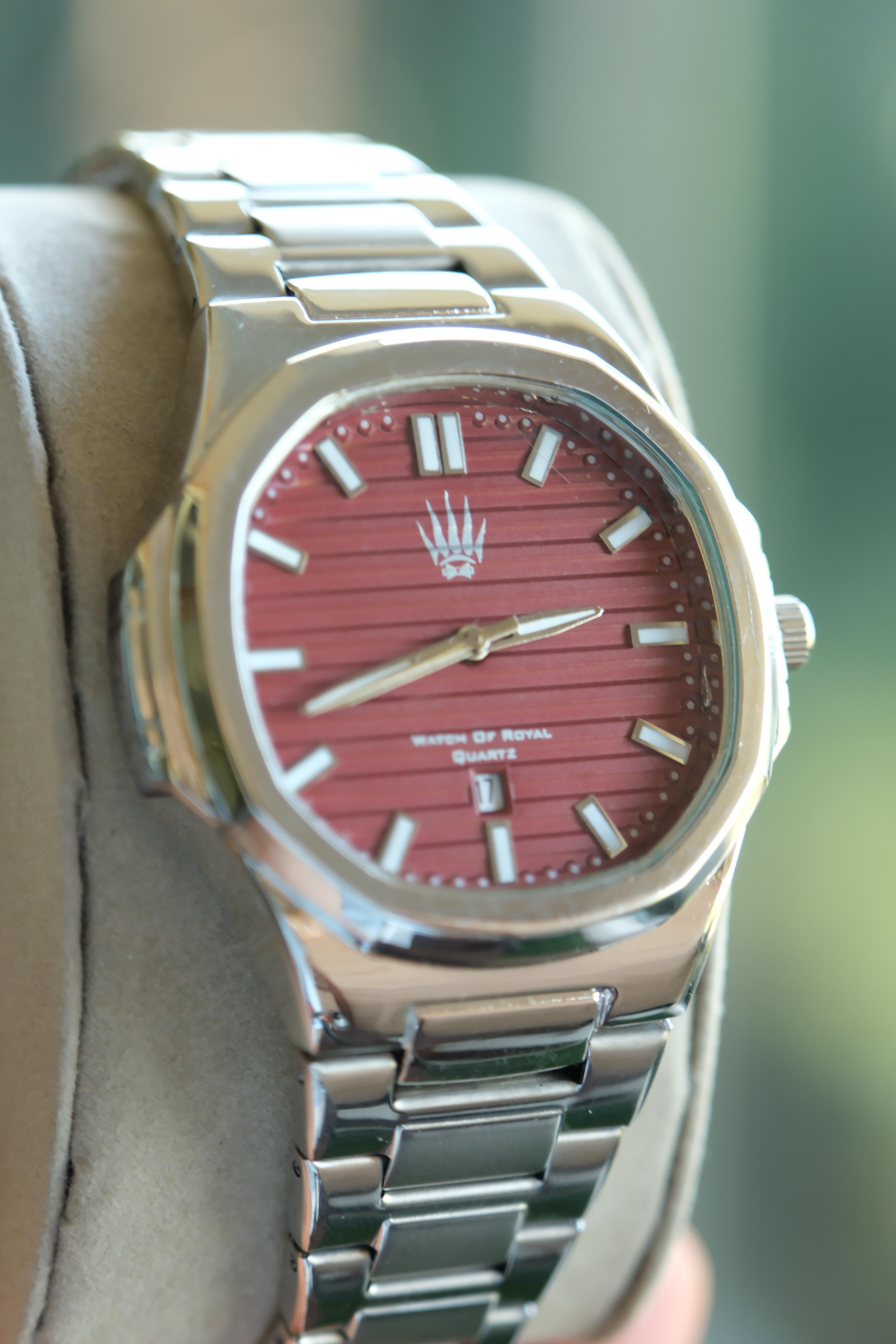 isimsiz Silver Bordo Kol SaatiWatchesWATCHOFROYALisimsizisimsiz Silver Bordo Kol Saati