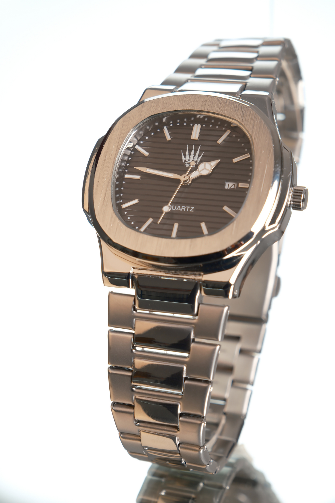 Nautilus Silver Black Kol SaatiWatchesWATCHOFROYALNautilusNautilus Silver Black Kol Saati