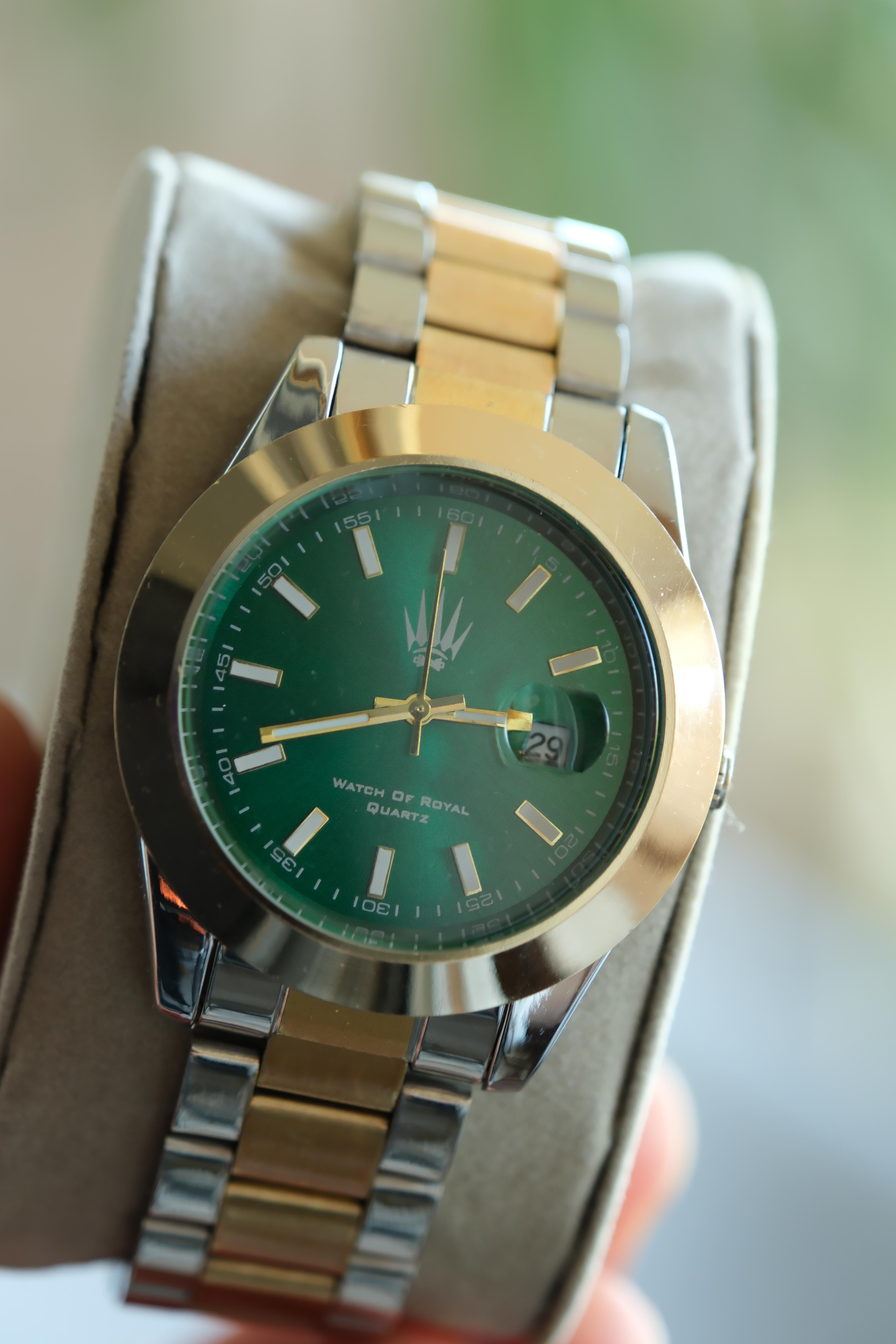 İsimsiz Silver Gold Yeşil Siyah Kol SaatiWatchesWATCHOFROYALnobledateİsimsiz Silver Gold Yeşil Siyah Kol Saati