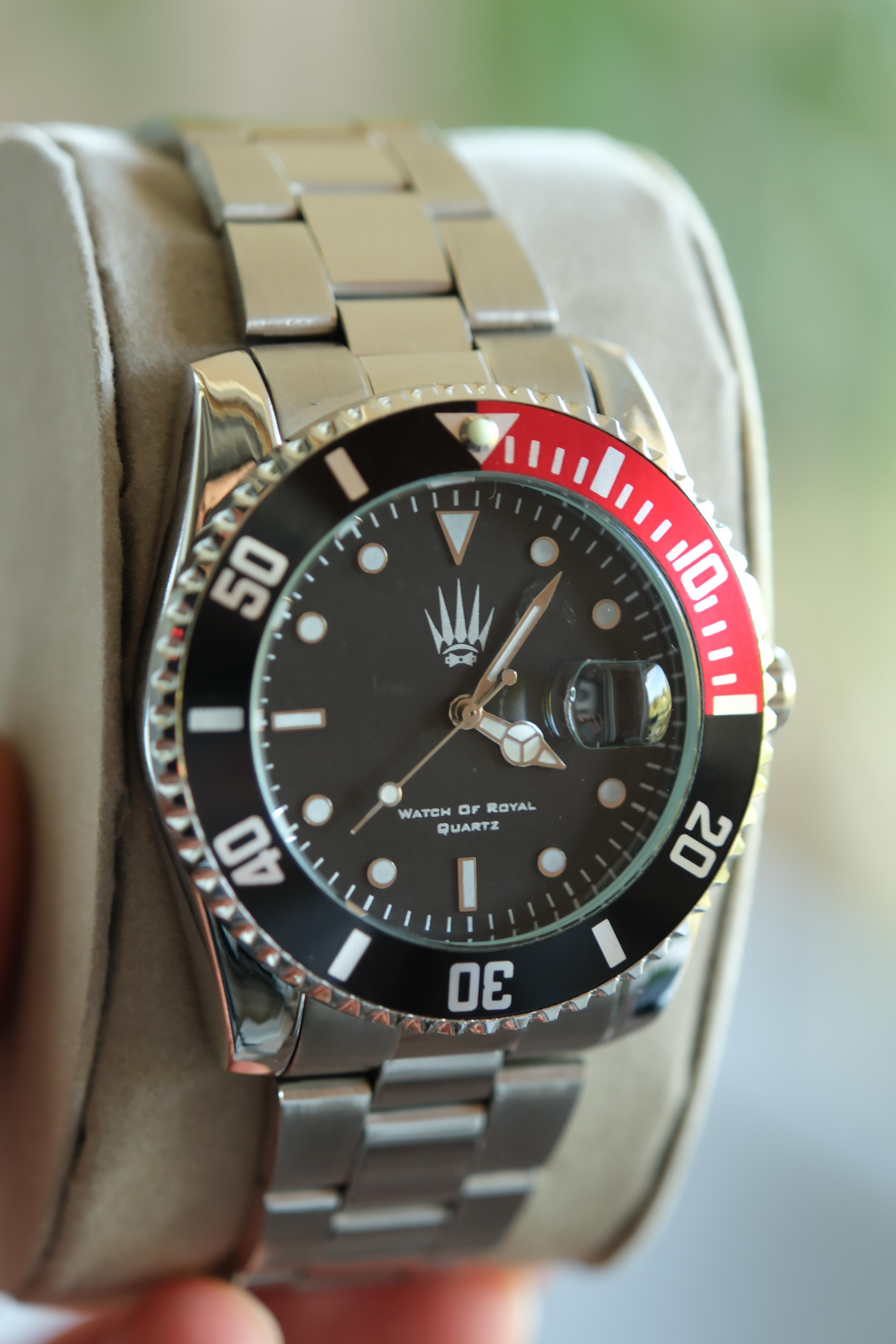 Titan Kırmızı Detay Siyah Kol SaatiWatchesWATCHOFROYALTitanTitan Kırmızı Detay Siyah Kol Saati