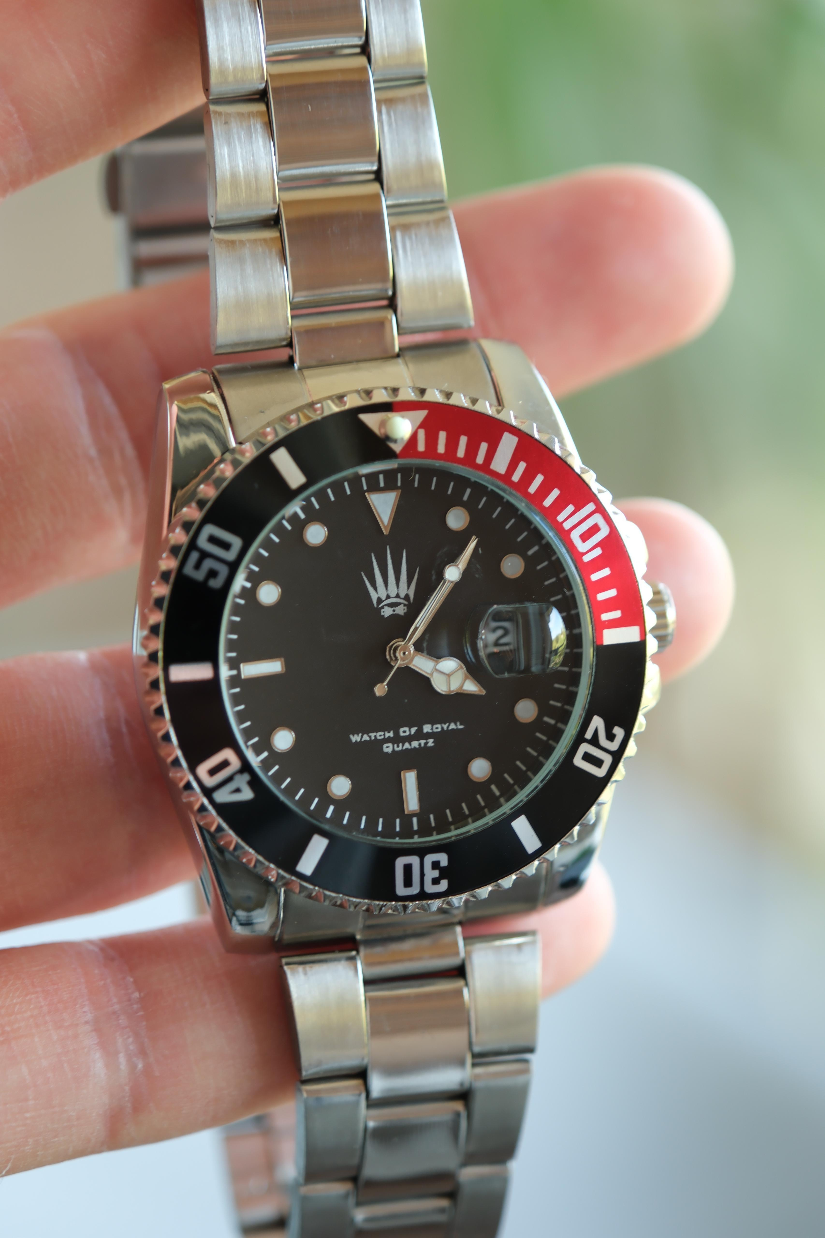 Titan Kırmızı Detay Siyah Kol SaatiWatchesWATCHOFROYALTitanTitan Kırmızı Detay Siyah Kol Saati