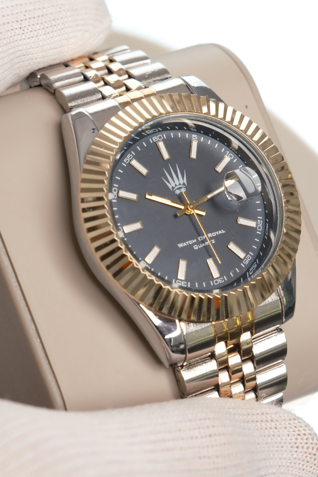 Quantum Silver Gold Black Kol SaatiWatchesWATCHOFROYALtritondateQuantum Silver Gold Black Kol Saati