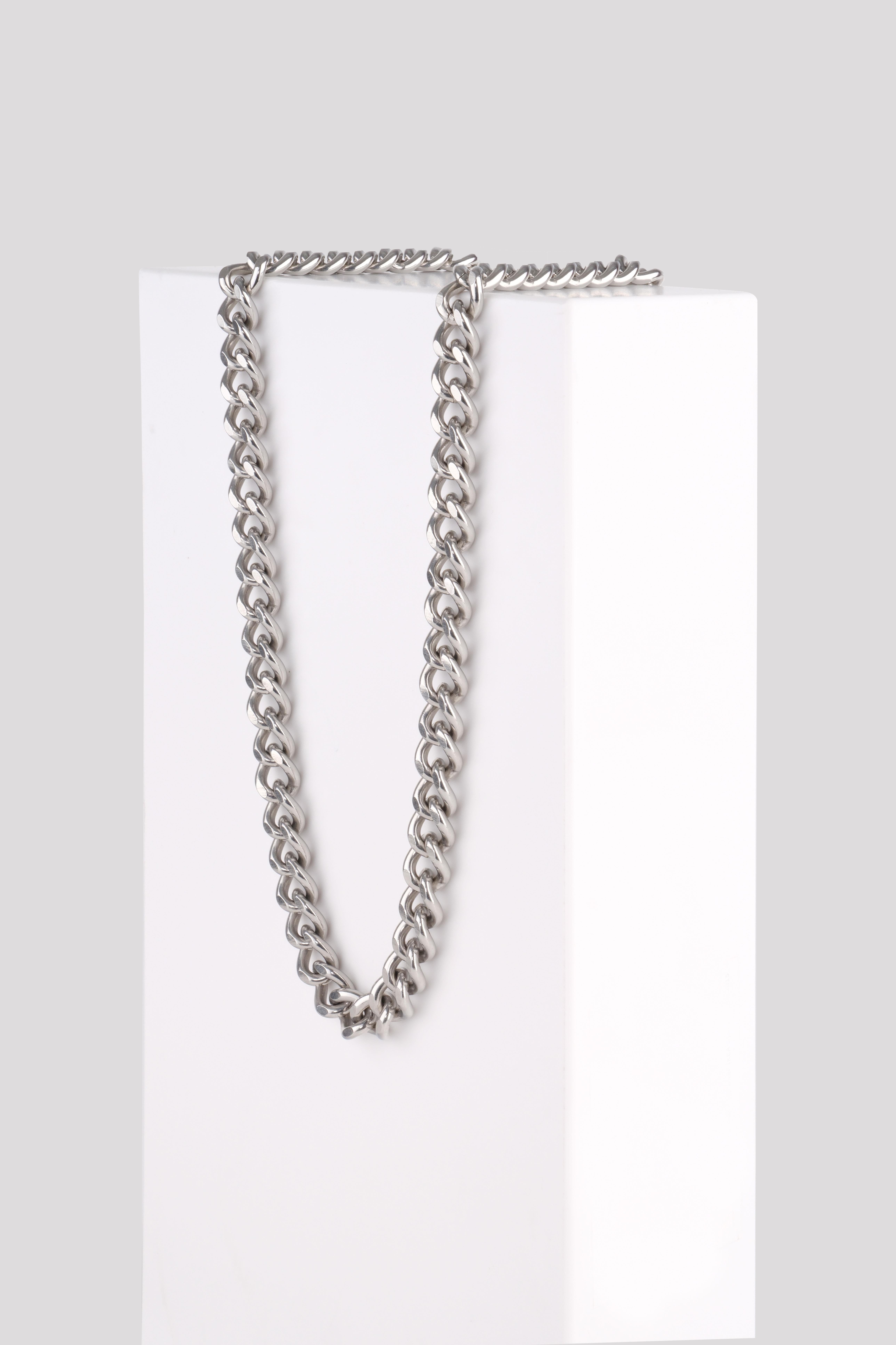 CHAIN BANGLE SILVER ÇELİK KOLYEKolyeWATCHOFROYALCHAINBANGLECHAIN BANGLE SILVER ÇELİK KOLYE