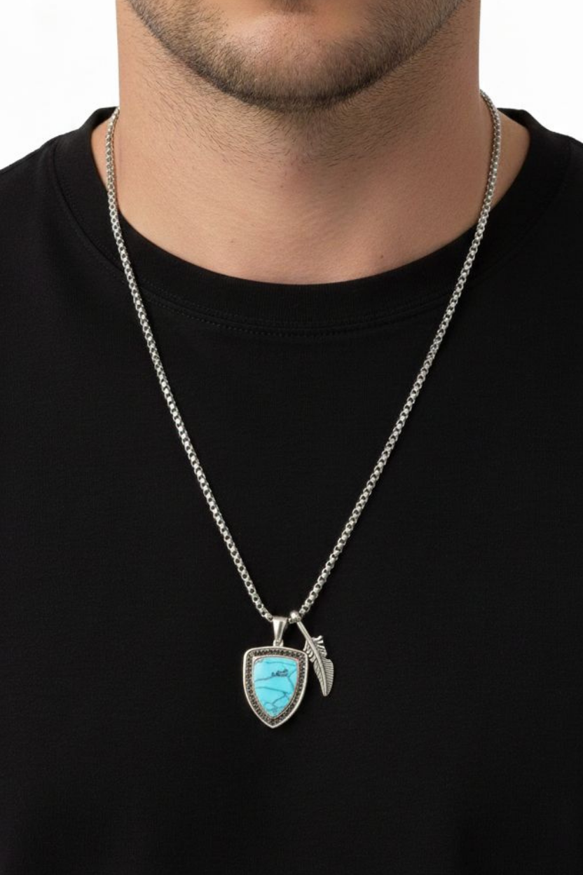 Dark Knight Silver Blue Çelik KolyeKolyeWATCHOFROYALDark KnightDark Knight Silver Blue Çelik Kolye