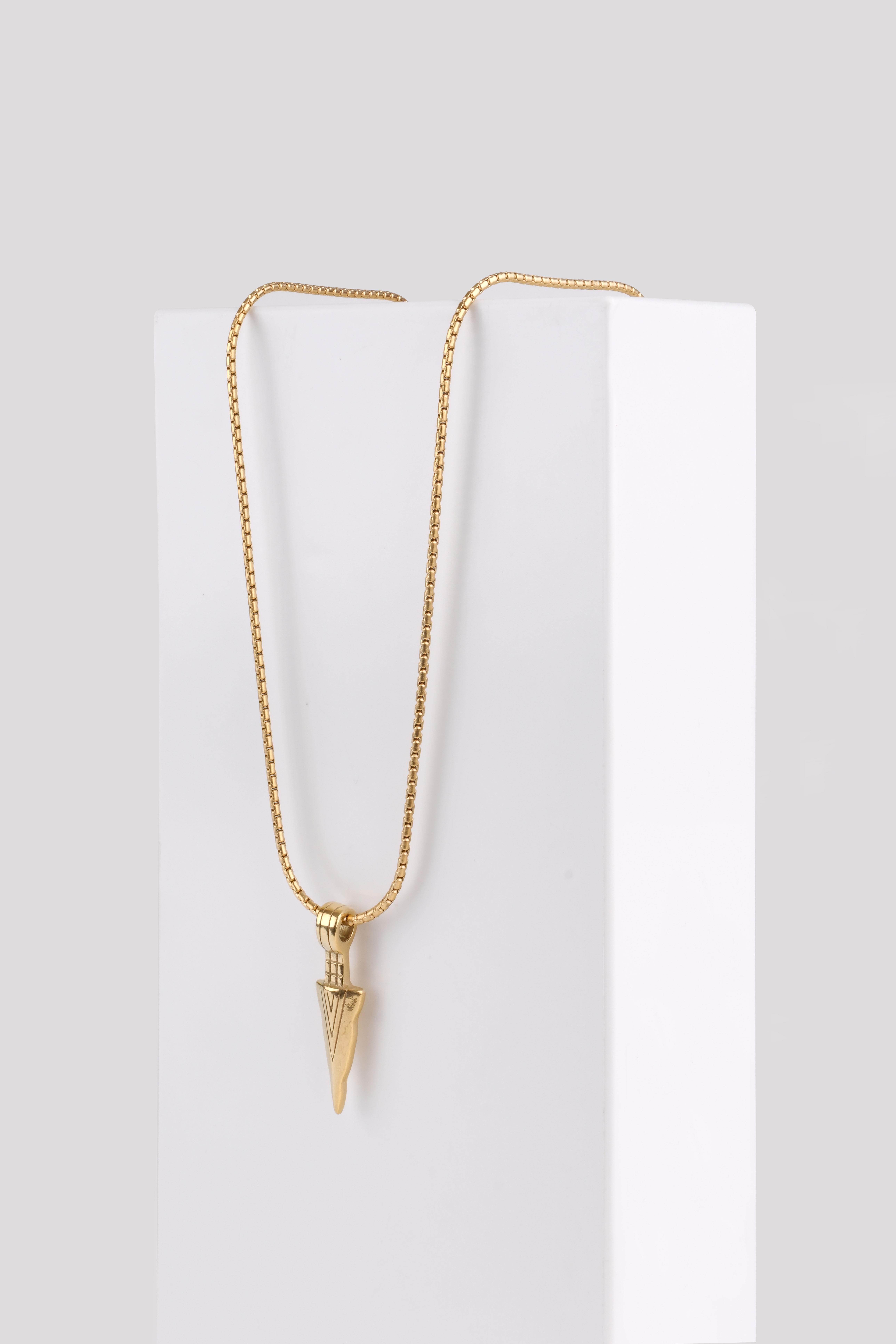GEOMETRIC TRIANGLE GOLD TITANIUM NECKLACENecklaceWATCHOFROYALGEOTRIANGLEGLDGEOMETRIC TRIANGLE GOLD TITANIUM NECKLACE