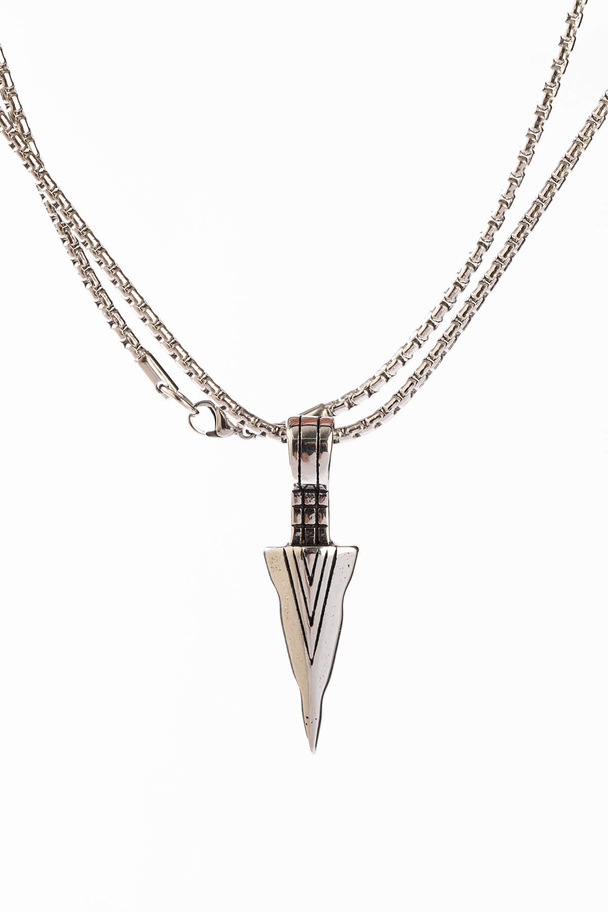 GEOMETRIC TRIANGLE SILVER TİTANYUM KOLYEKOLYEWATCHOFROYALGEOTRIANGLESLVRGEOMETRIC TRIANGLE SILVER TİTANYUM KOLYE